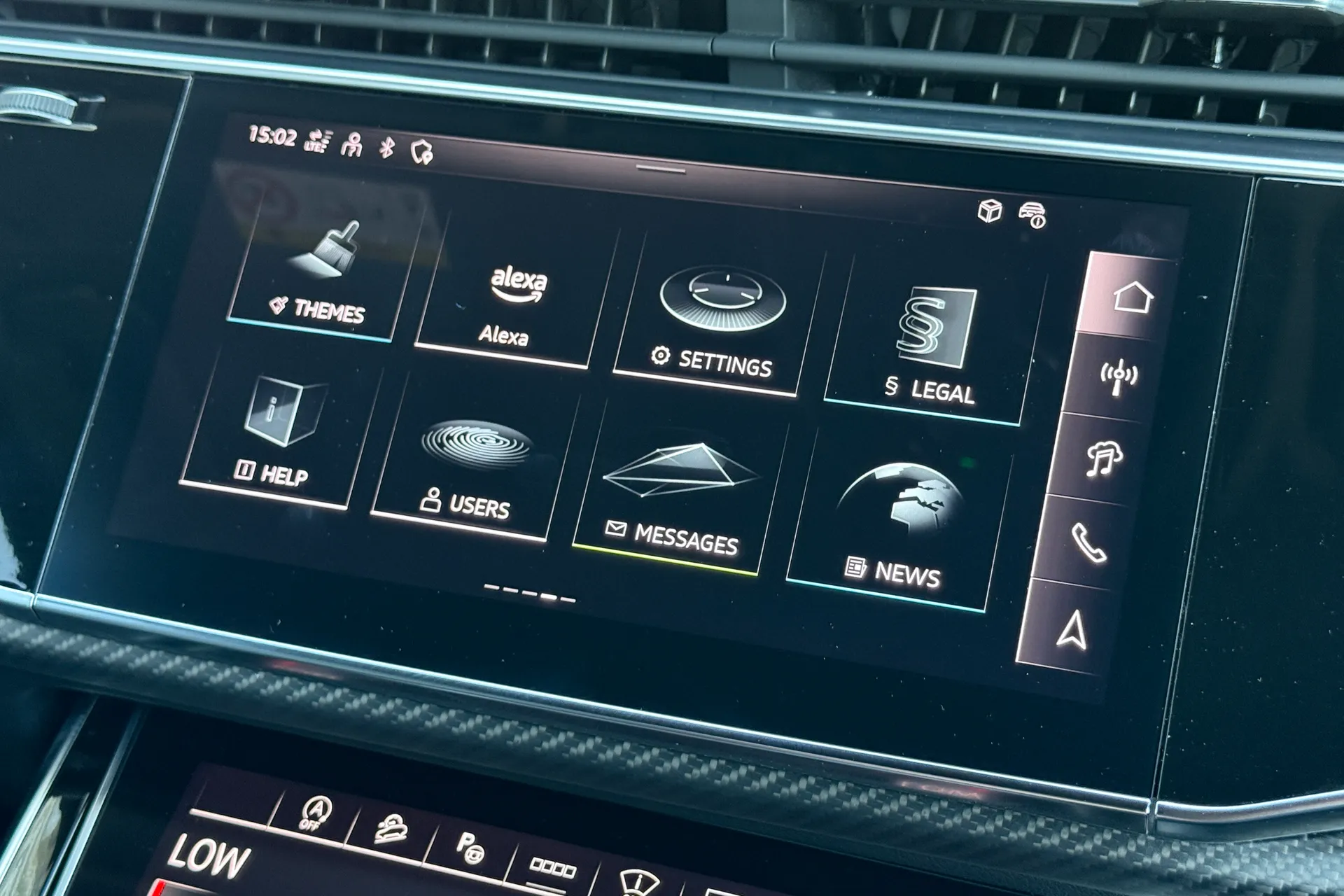 Audi Q8 thumbnail image number 26