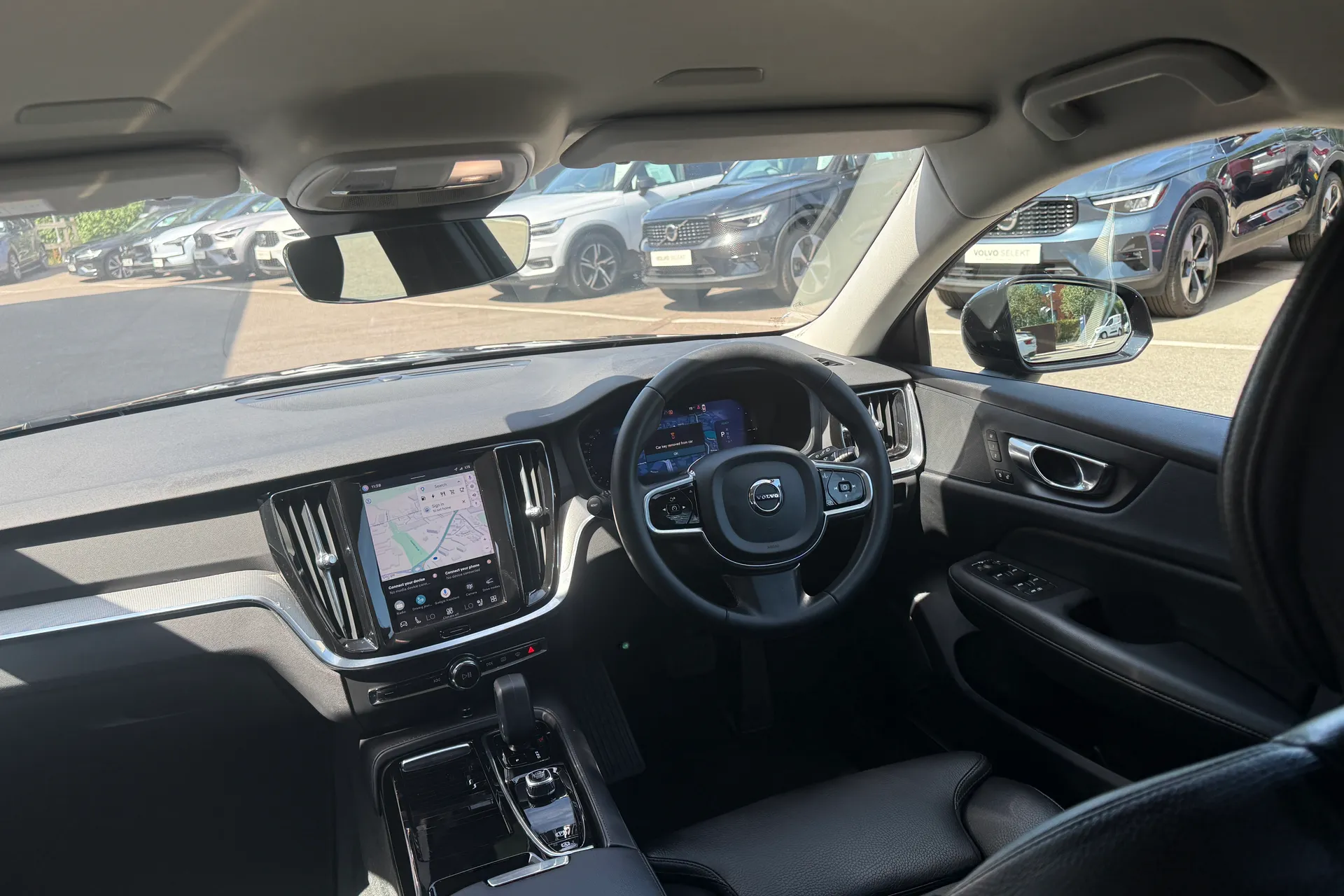 Volvo V60 thumbnail image number 28