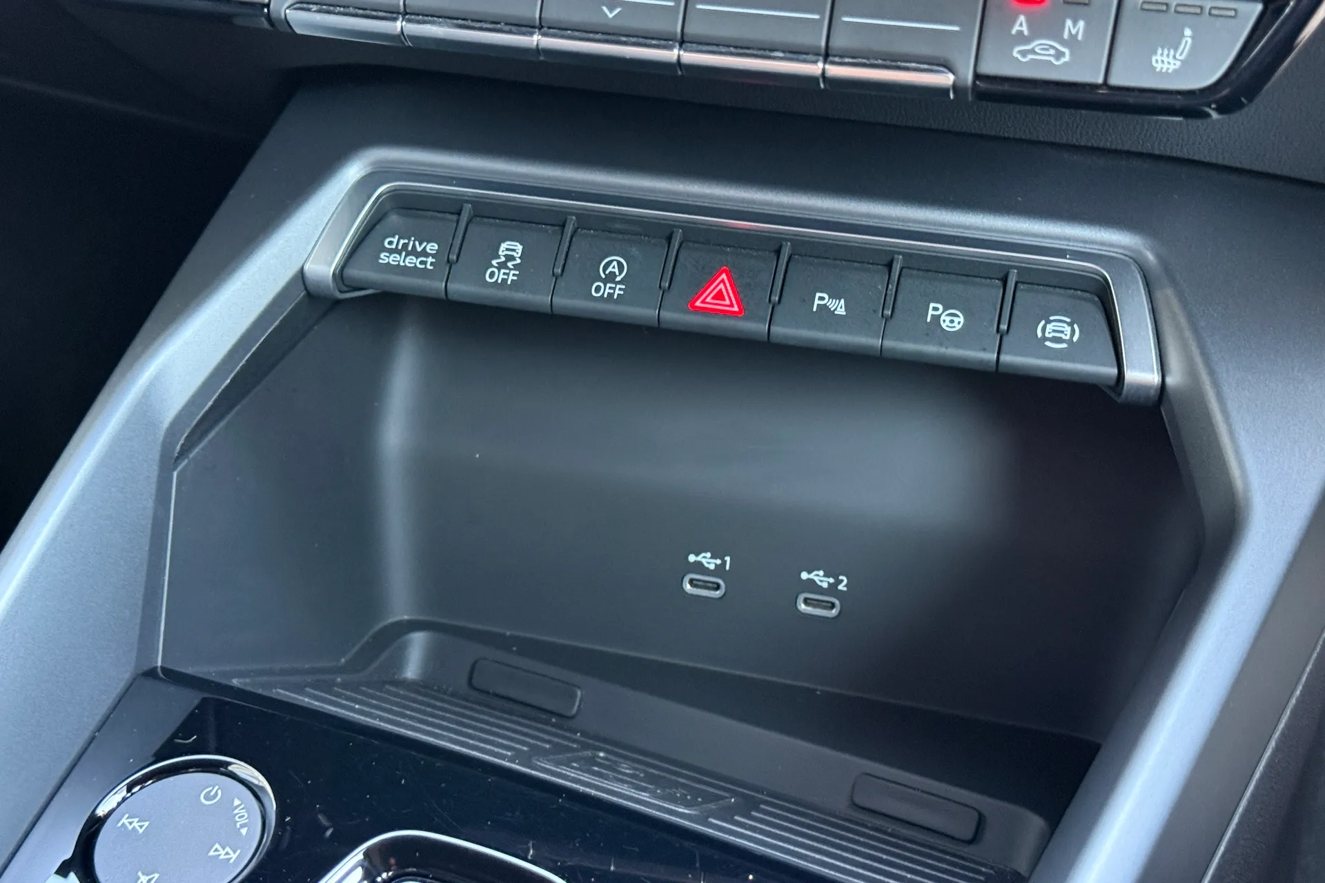 Audi A3 thumbnail image number 34