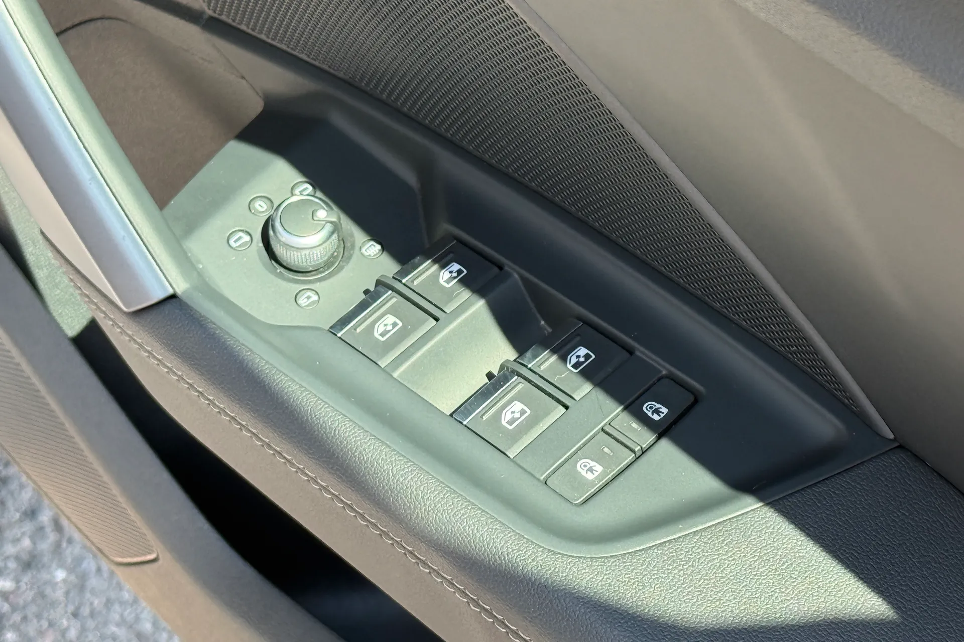 Audi A3 thumbnail image number 45