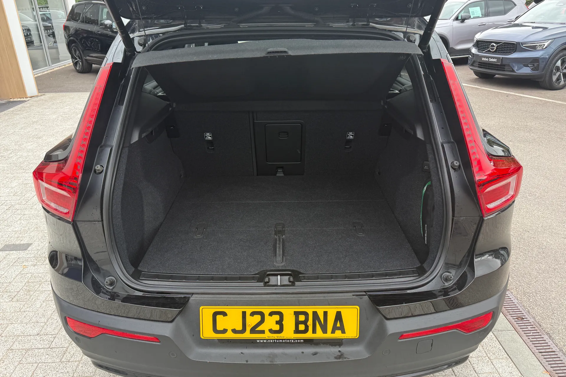 Volvo XC40 thumbnail image number 20