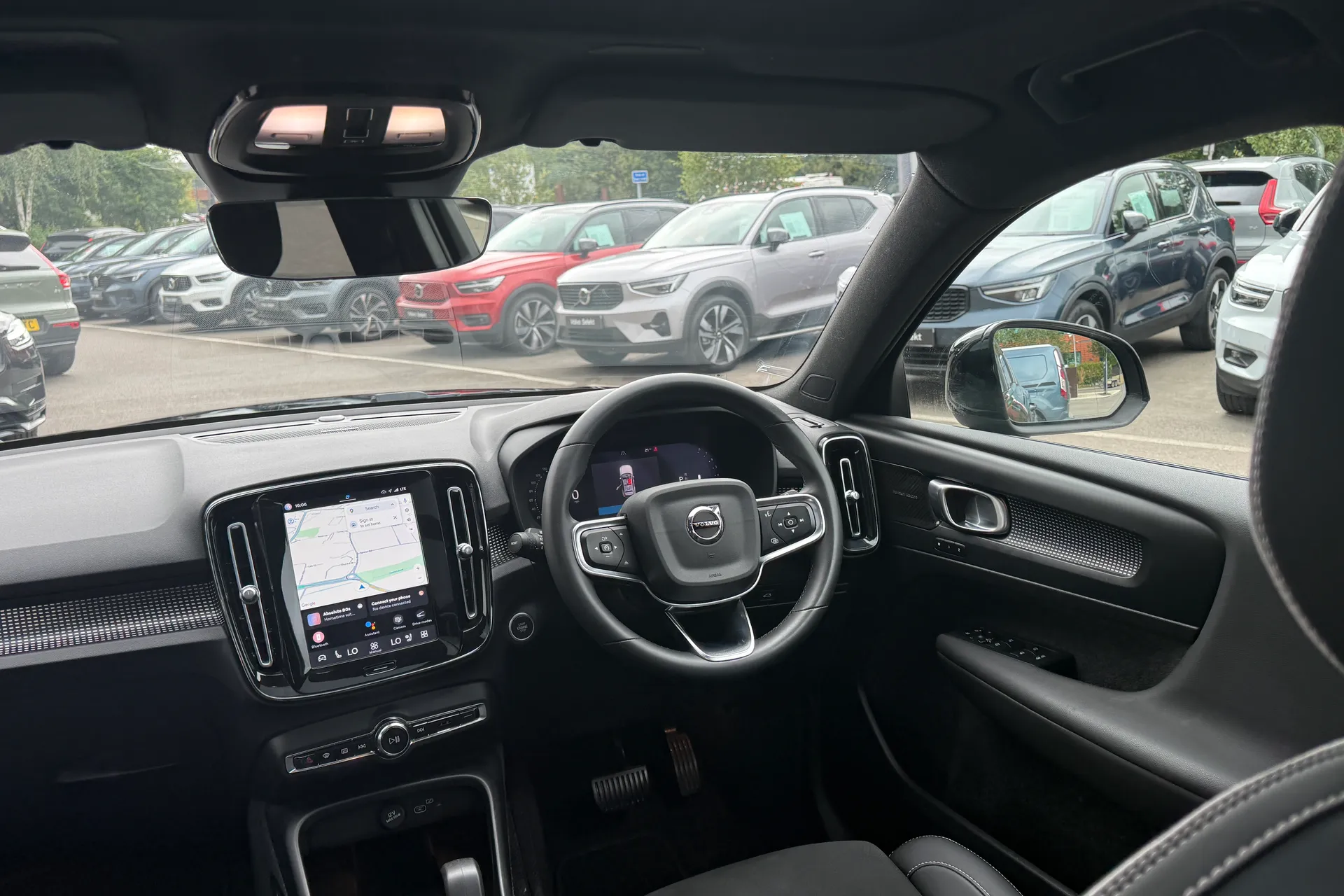Volvo XC40 thumbnail image number 33