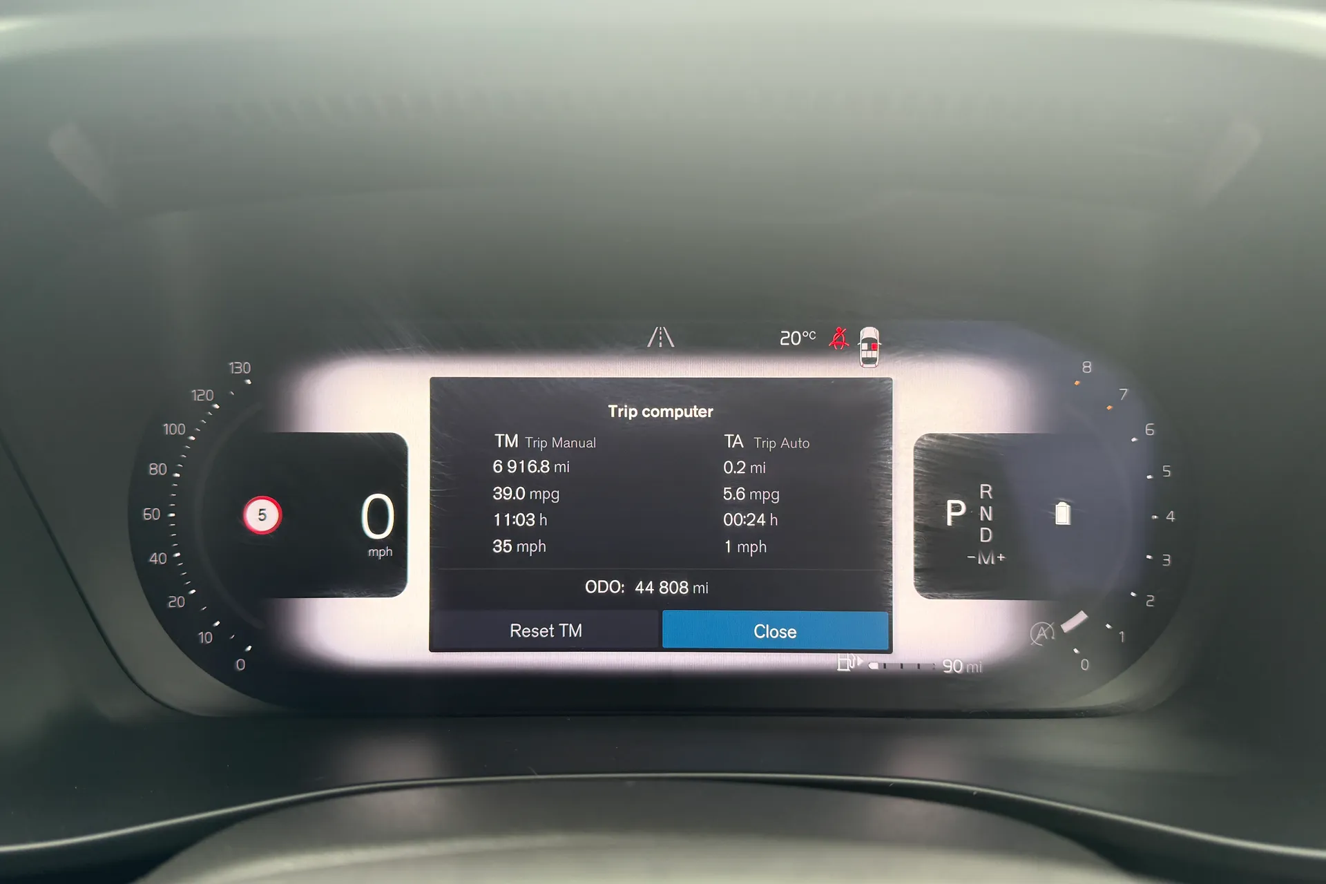 Volvo XC40 thumbnail image number 43