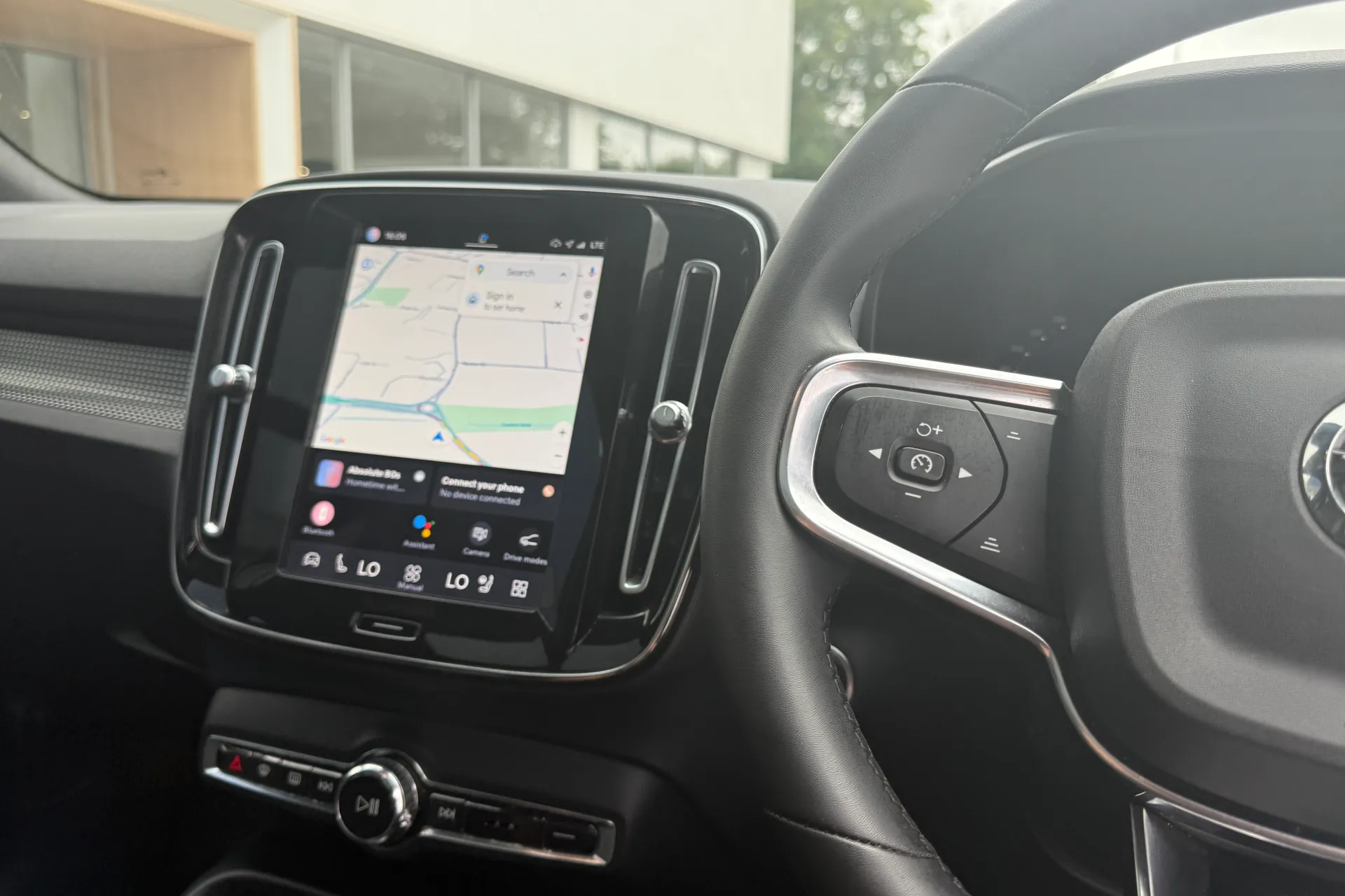 Volvo XC40 thumbnail image number 34