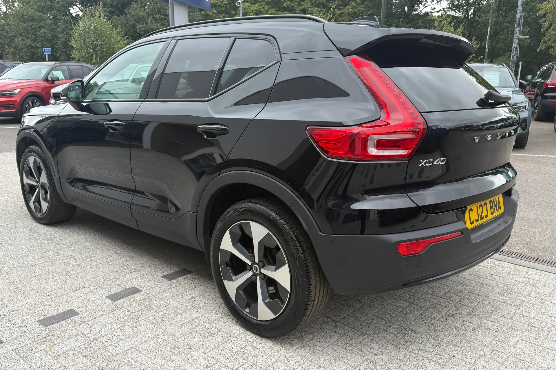 Volvo XC40 thumbnail image number 10