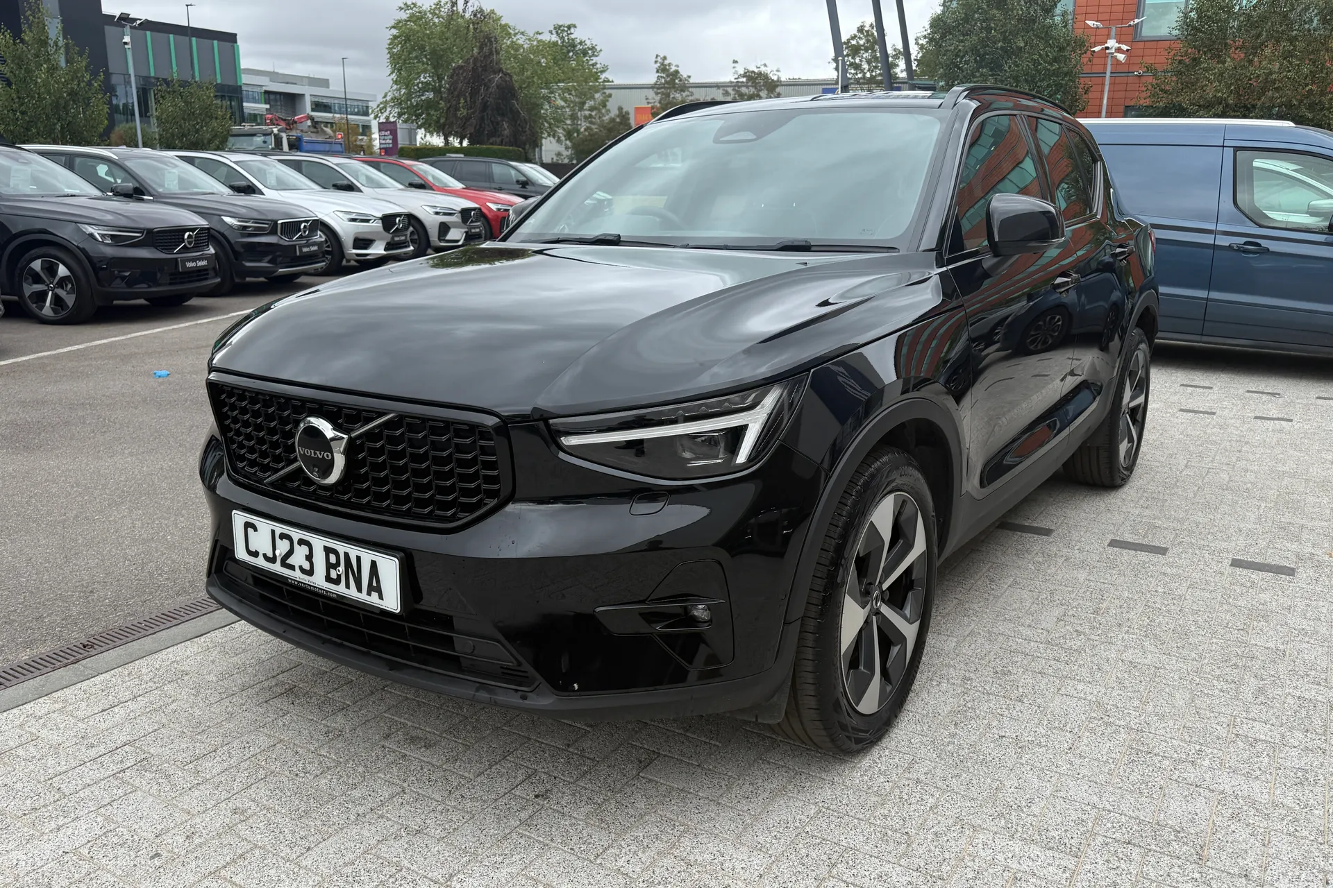 Volvo XC40 thumbnail image number 12