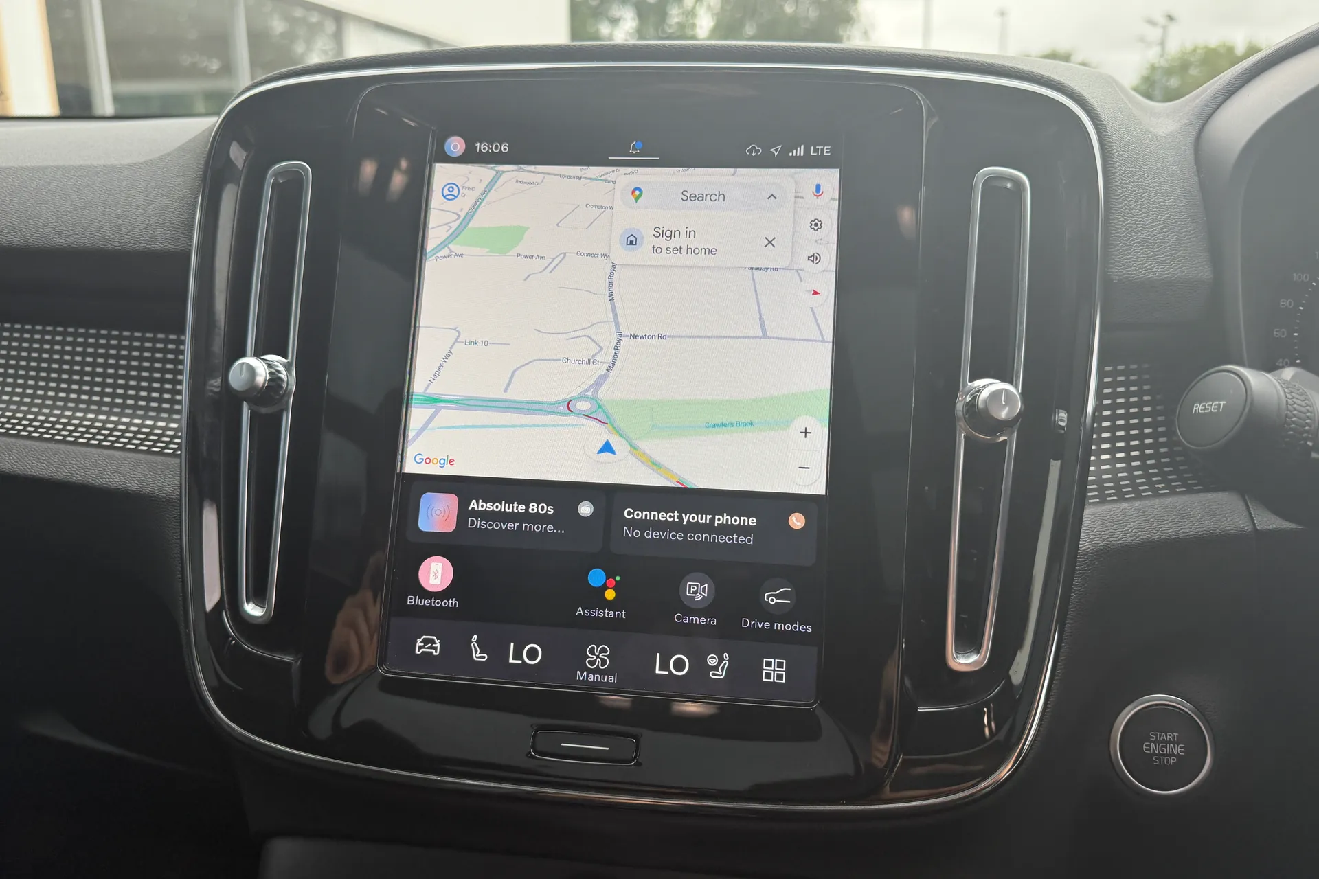 Volvo XC40 thumbnail image number 5