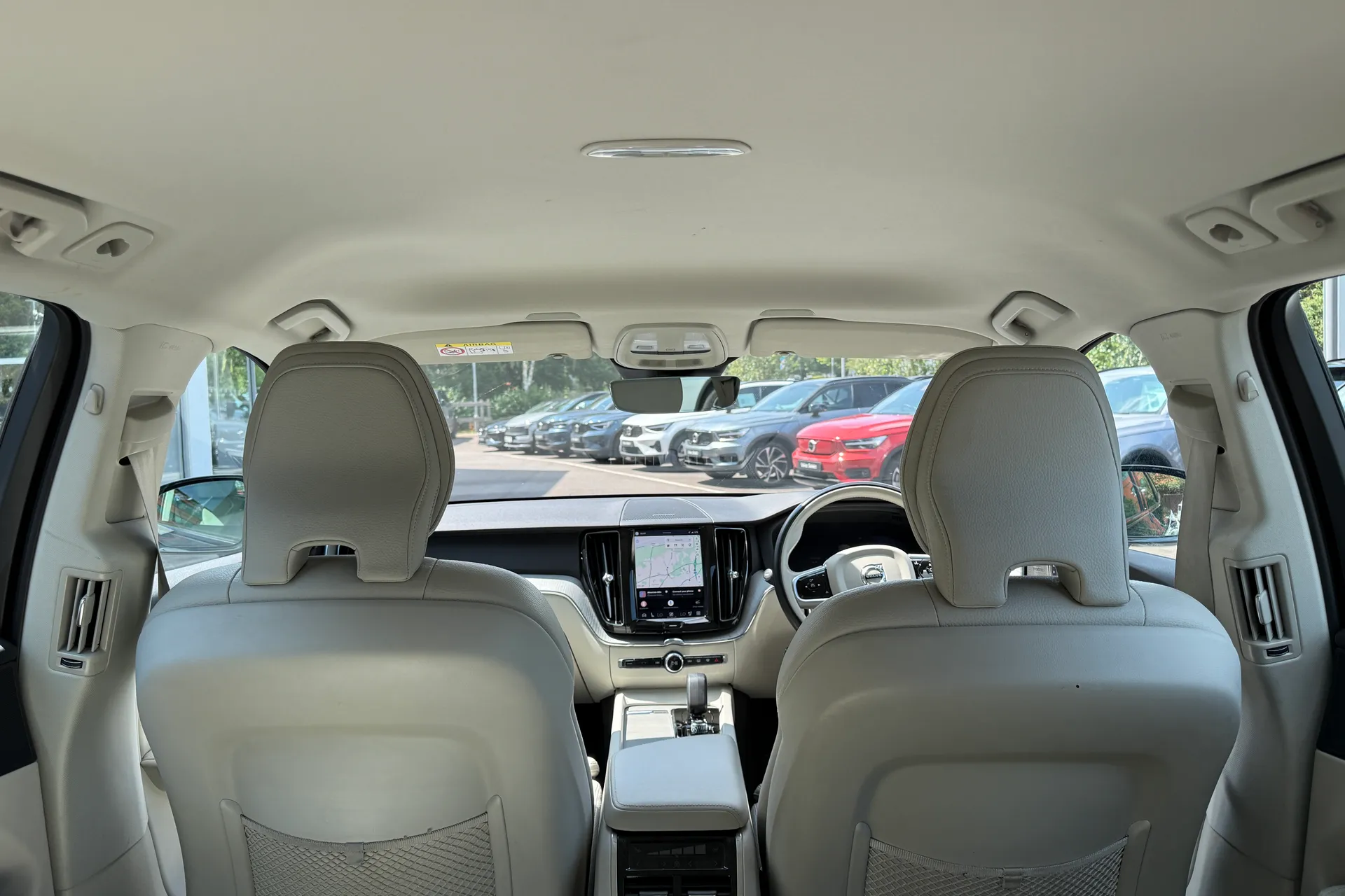 Volvo XC60 thumbnail image number 22