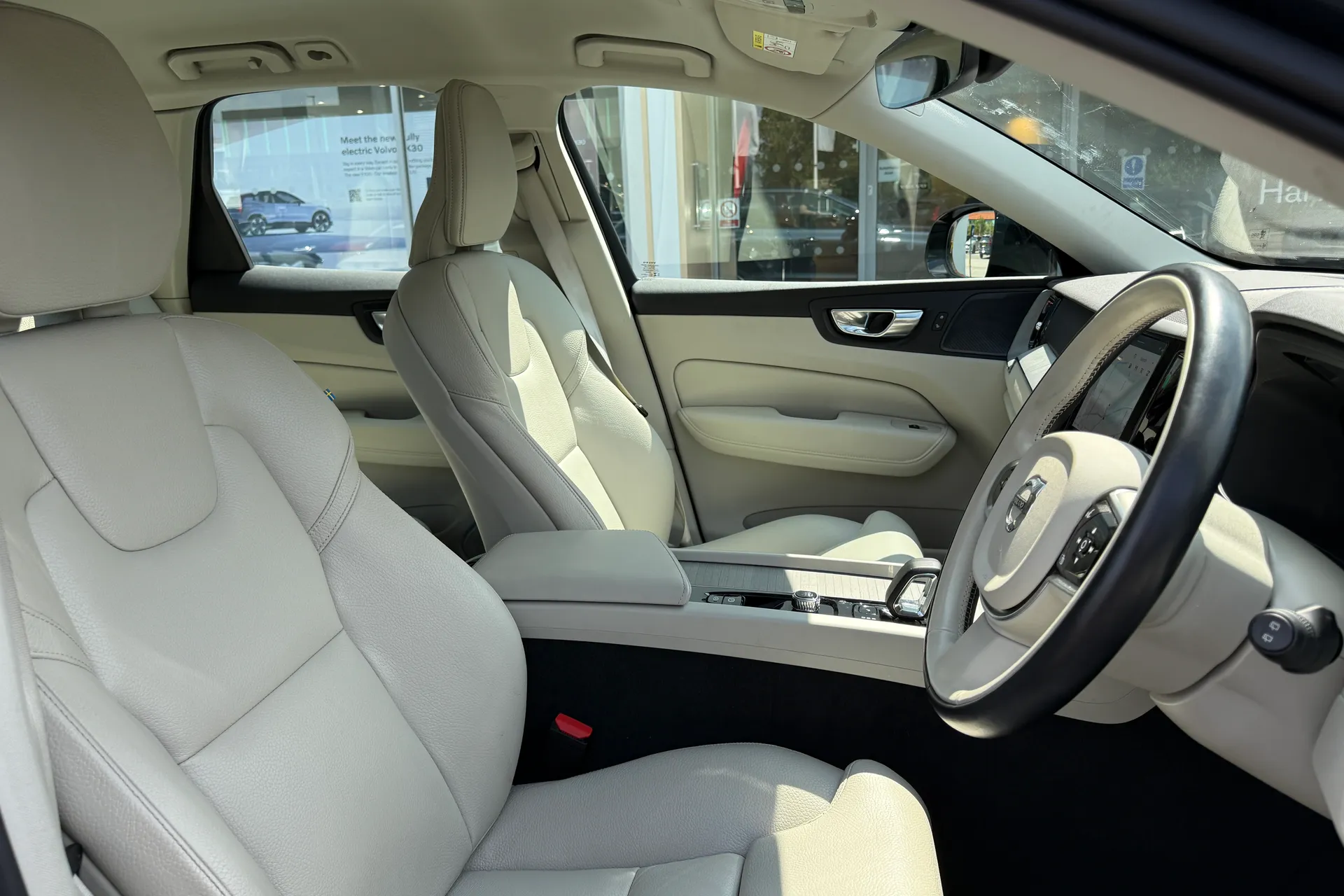 Volvo XC60 thumbnail image number 26