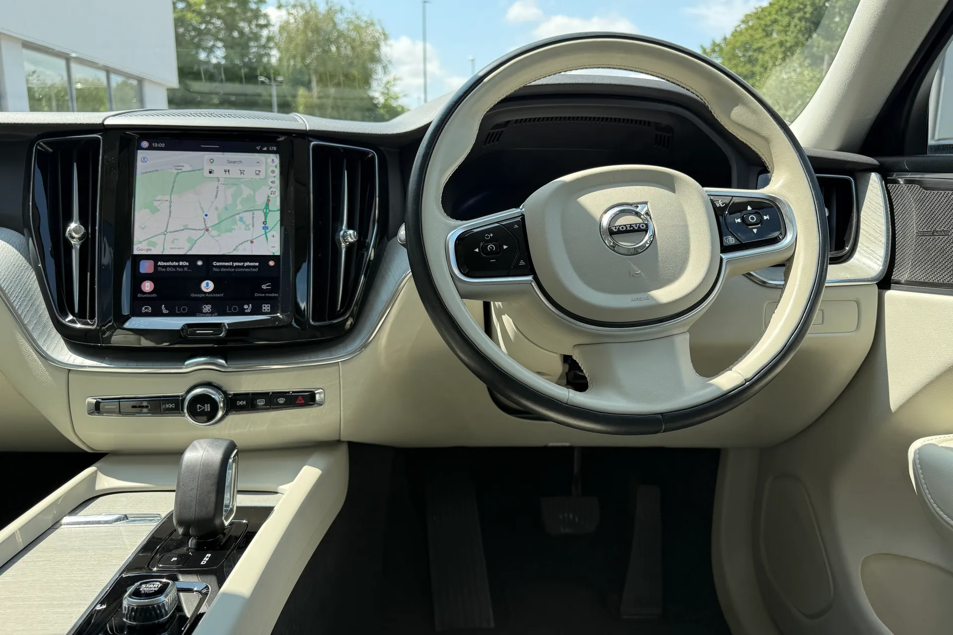 Volvo XC60 thumbnail image number 34