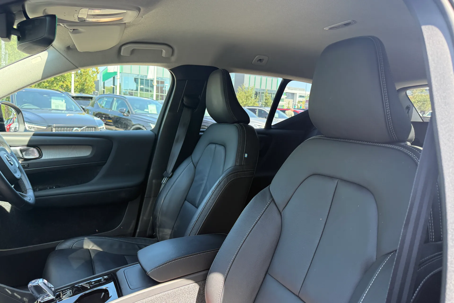 Volvo XC40 thumbnail image number 28