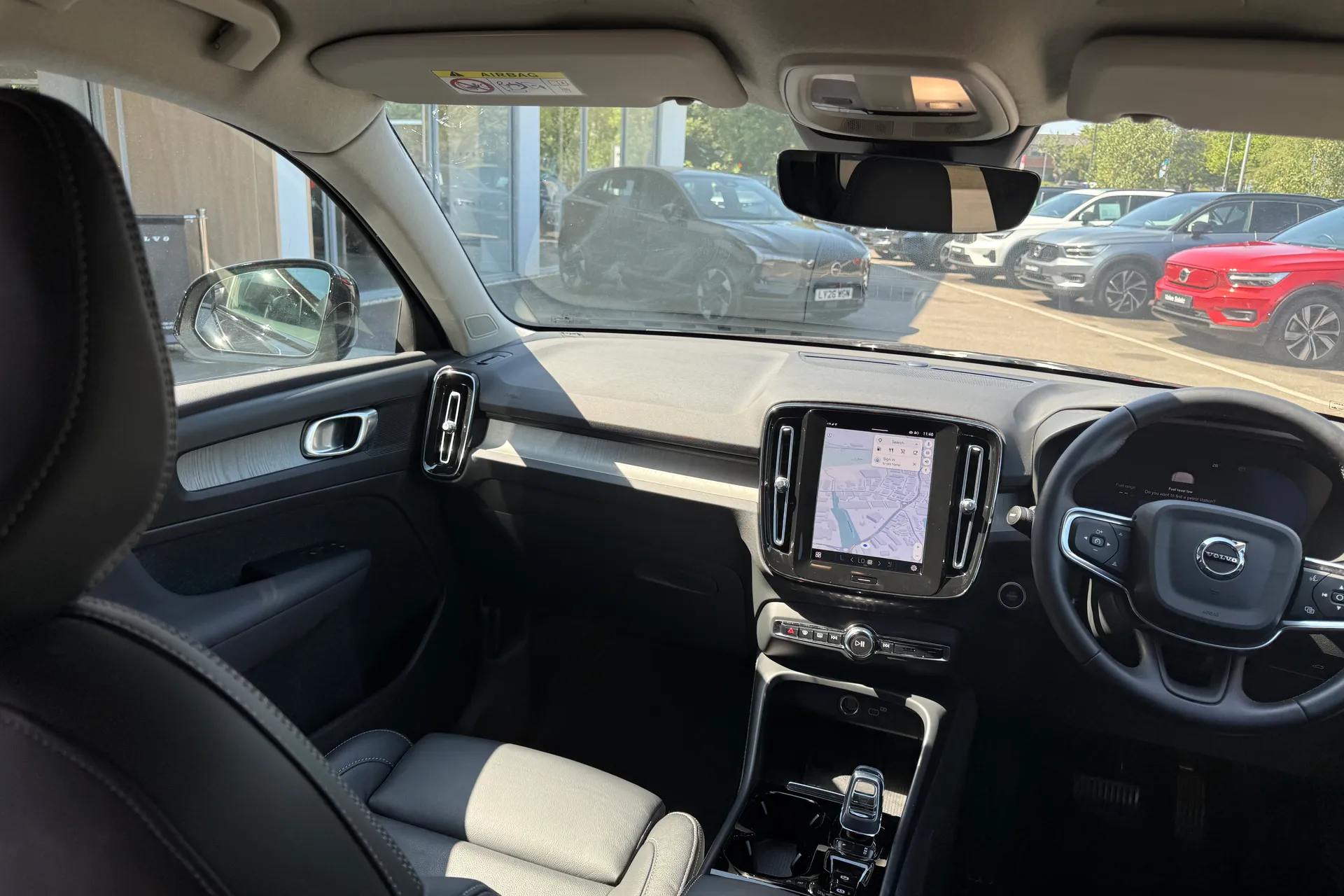 Volvo XC40 thumbnail image number 31