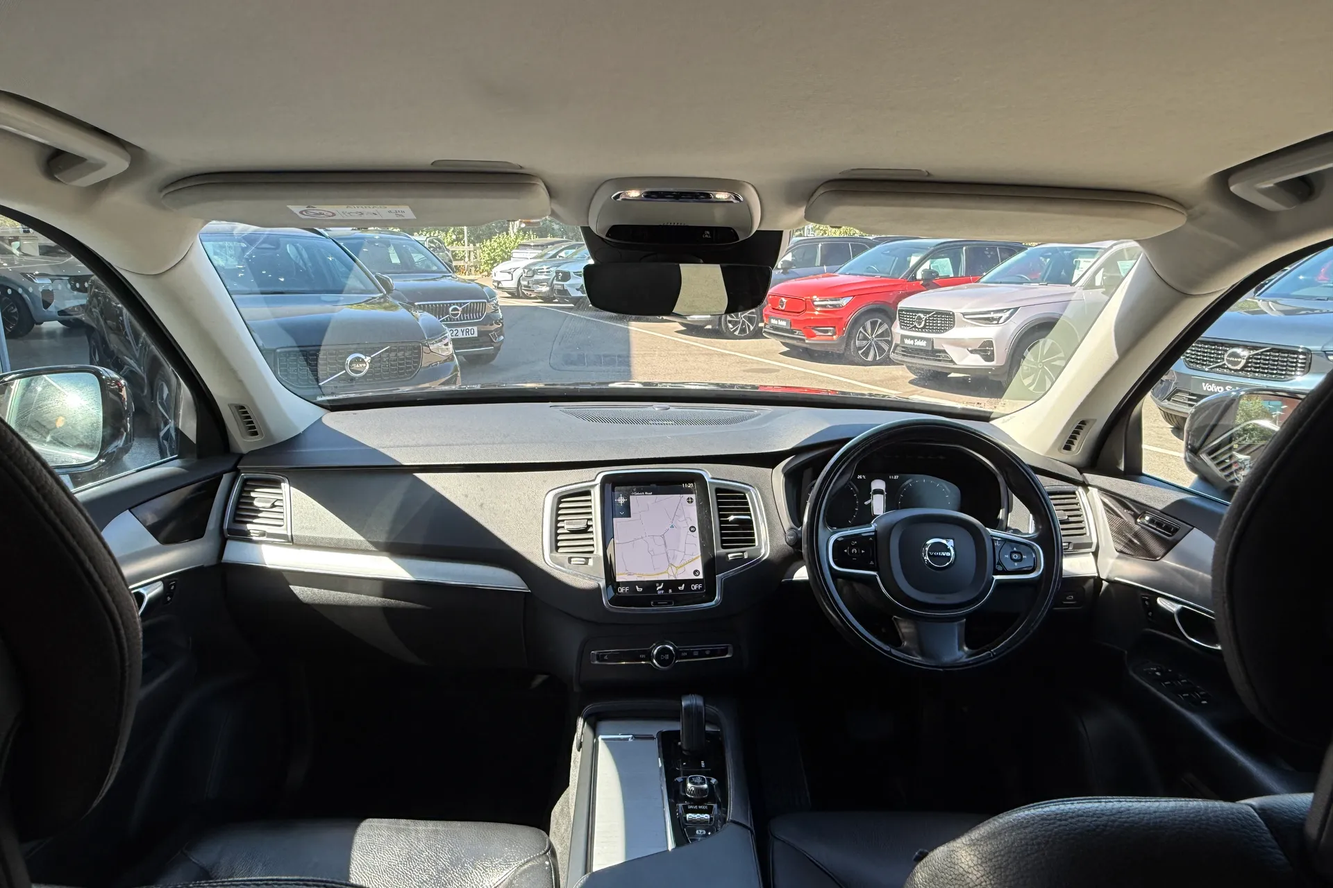 Volvo XC90 thumbnail image number 3