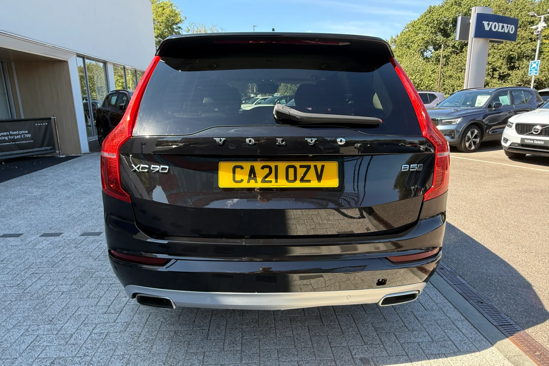 Volvo XC90 thumbnail image number 12