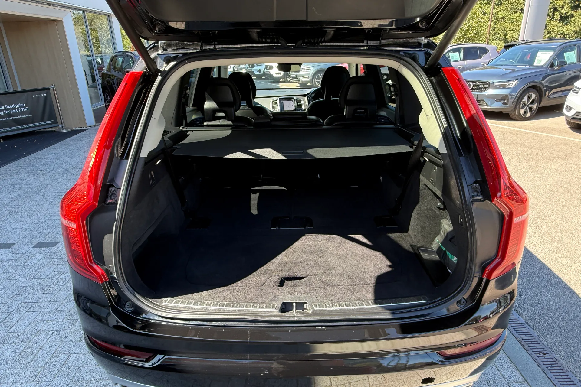 Volvo XC90 thumbnail image number 23