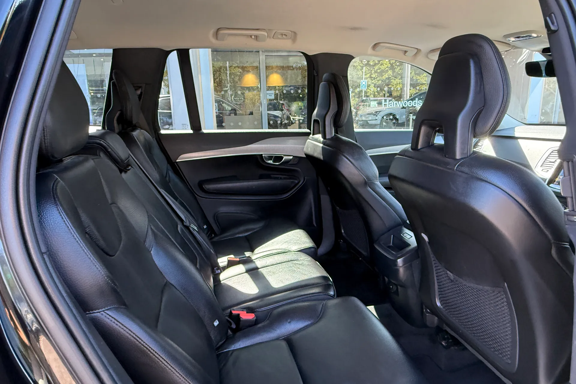 Volvo XC90 thumbnail image number 26