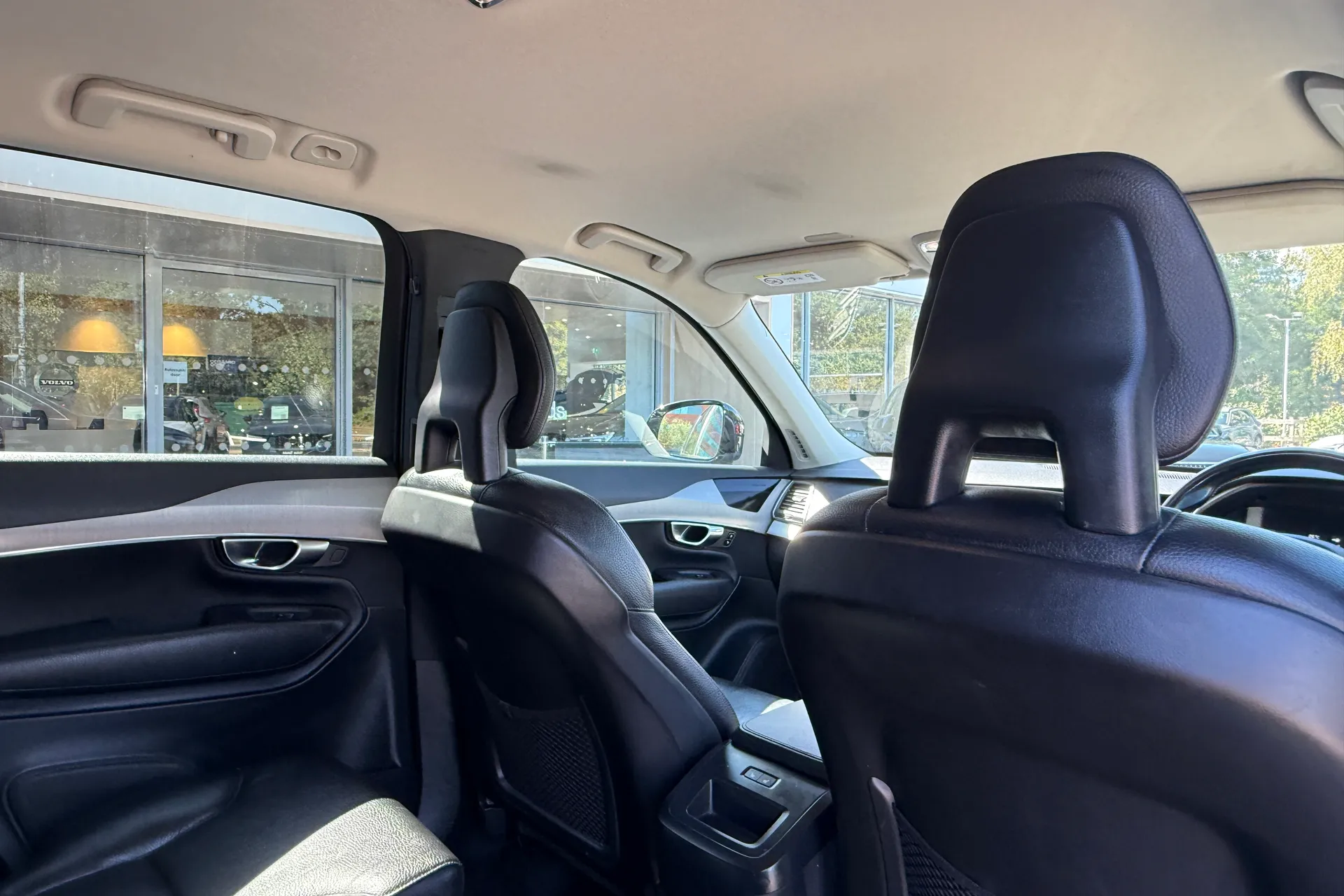 Volvo XC90 thumbnail image number 27