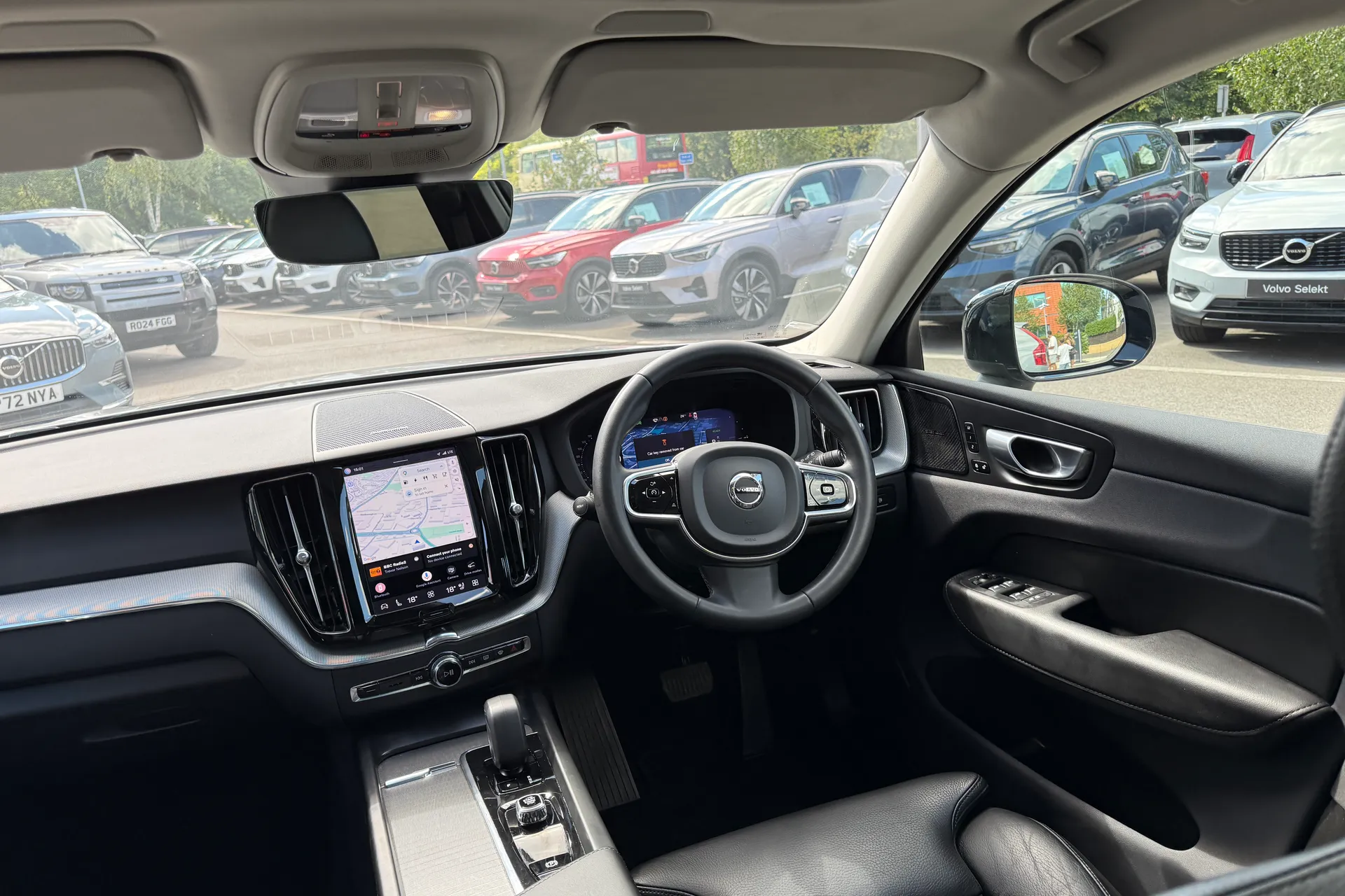 Volvo XC60 thumbnail image number 32
