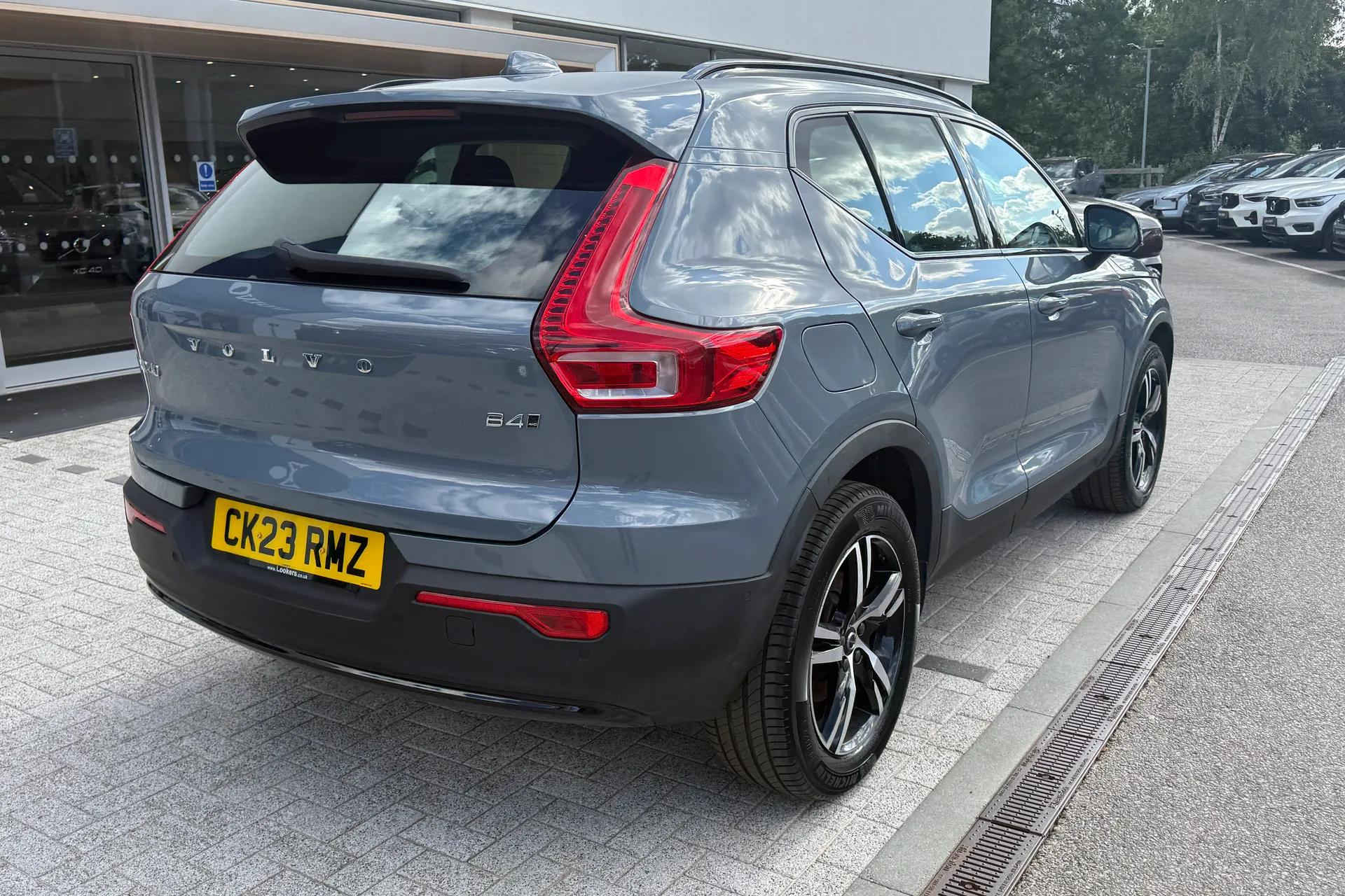 Volvo XC40 thumbnail image number 8