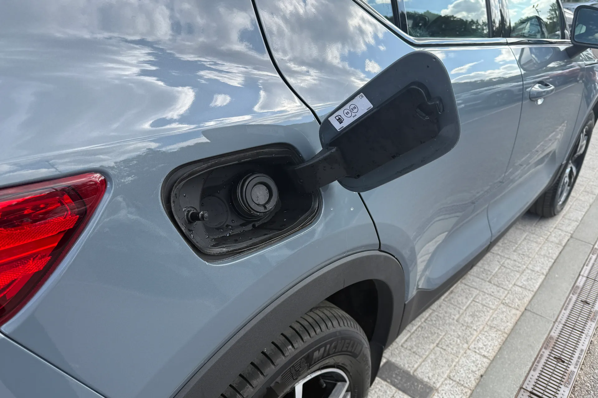 Volvo XC40 thumbnail image number 16