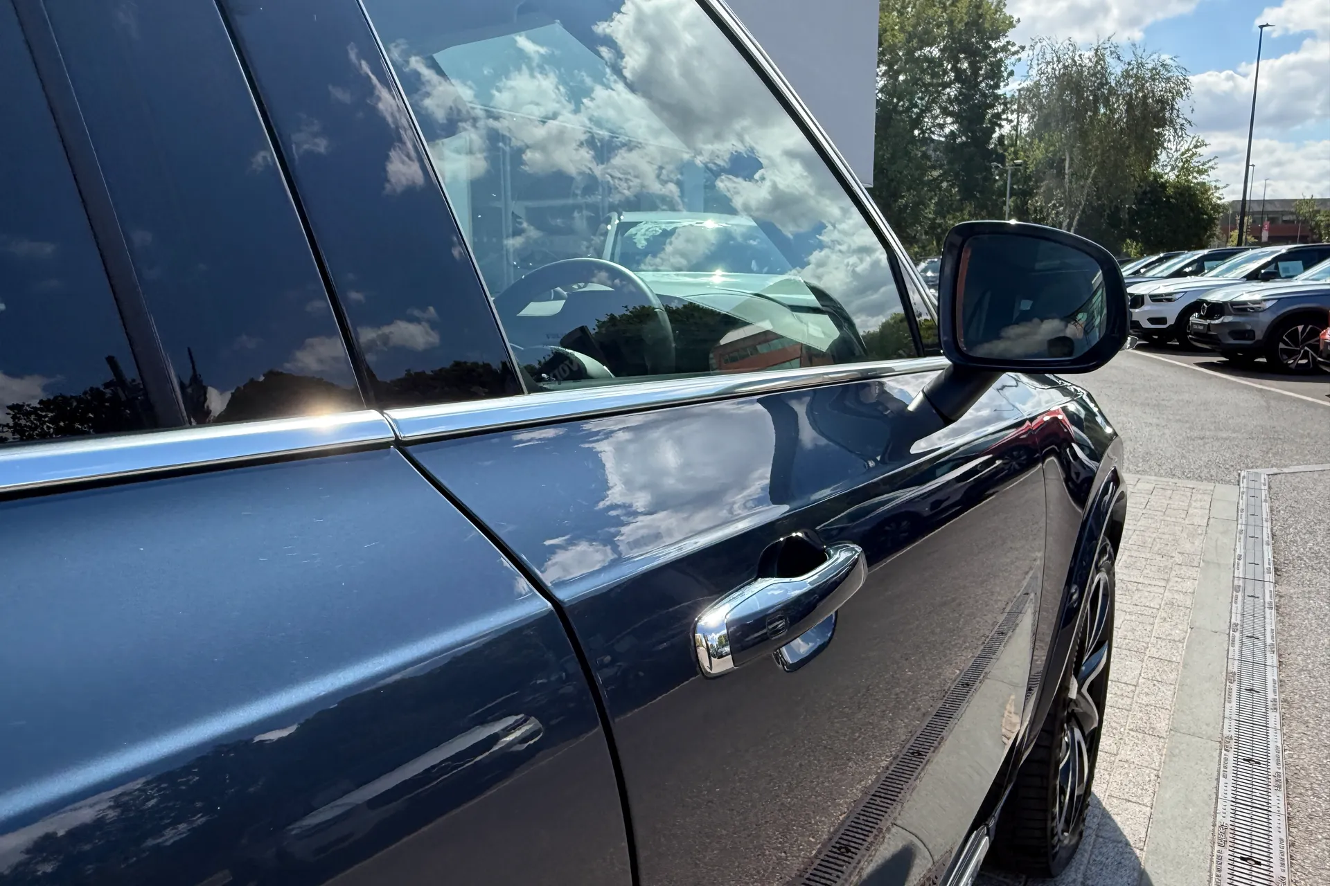 Volvo XC90 thumbnail image number 18