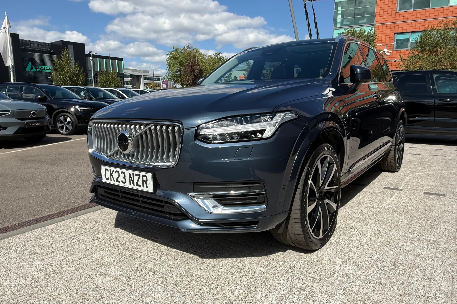 Volvo XC90 thumbnail image number 15