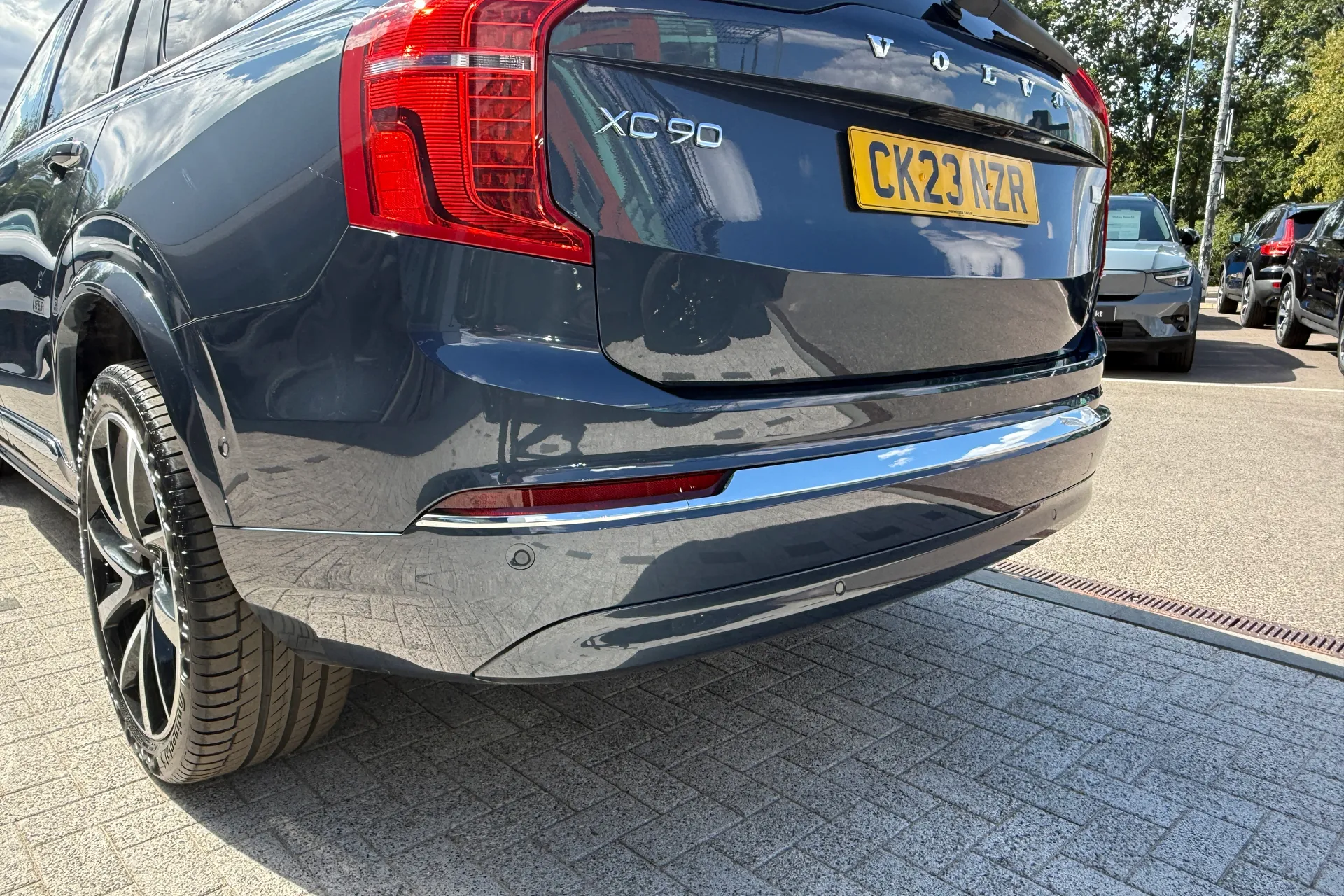 Volvo XC90 thumbnail image number 22