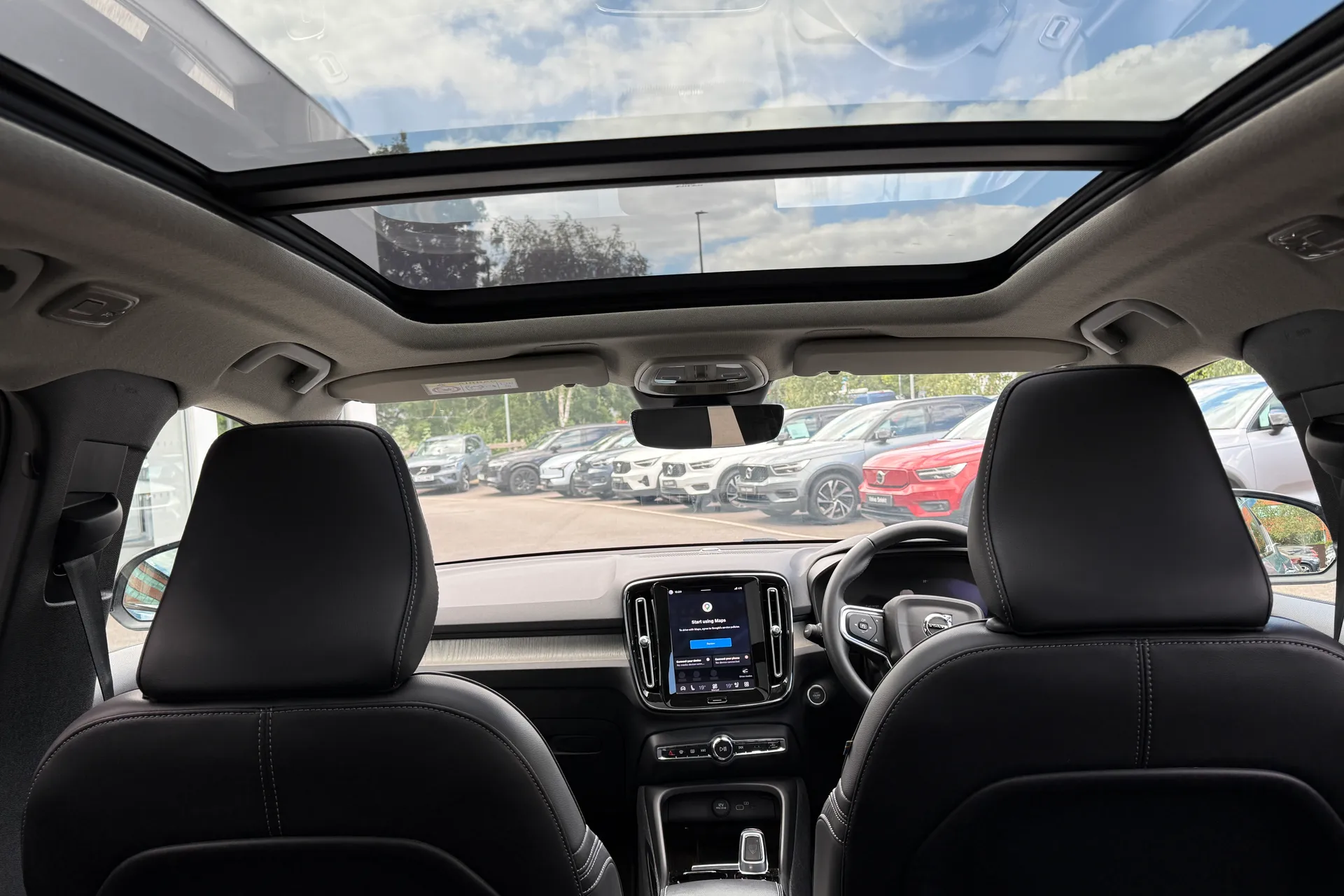 Volvo XC40 thumbnail image number 22