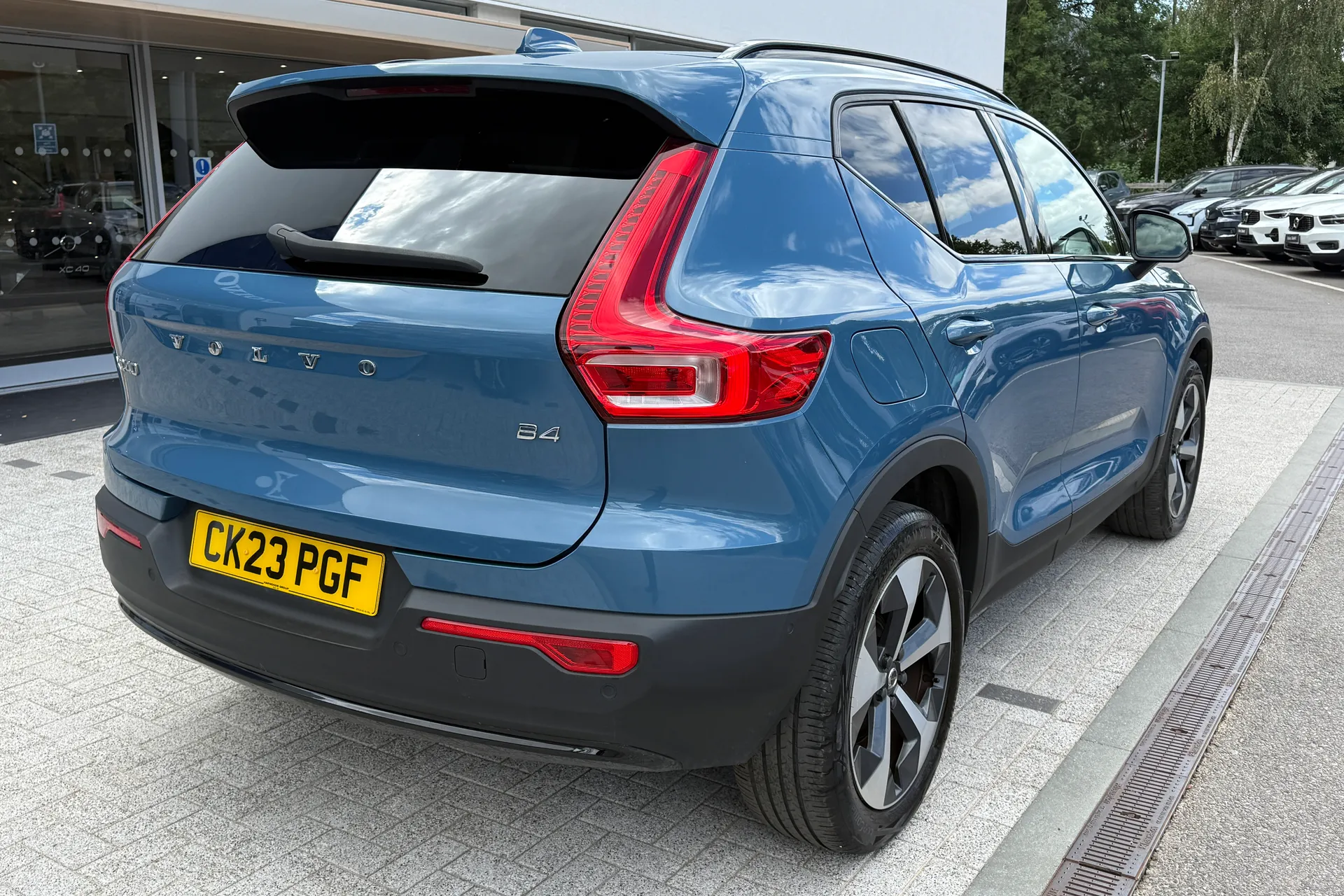Volvo XC40 thumbnail image number 8