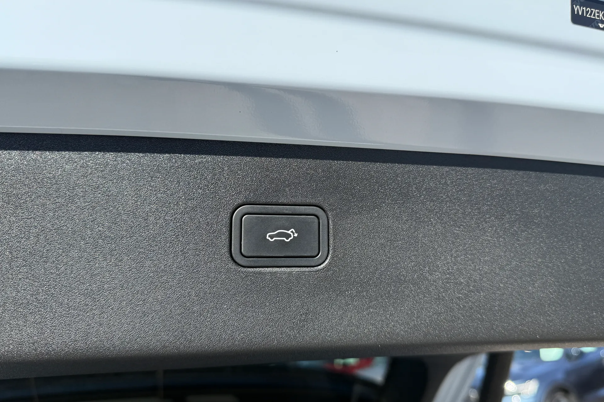 Volvo EX30 thumbnail image number 21