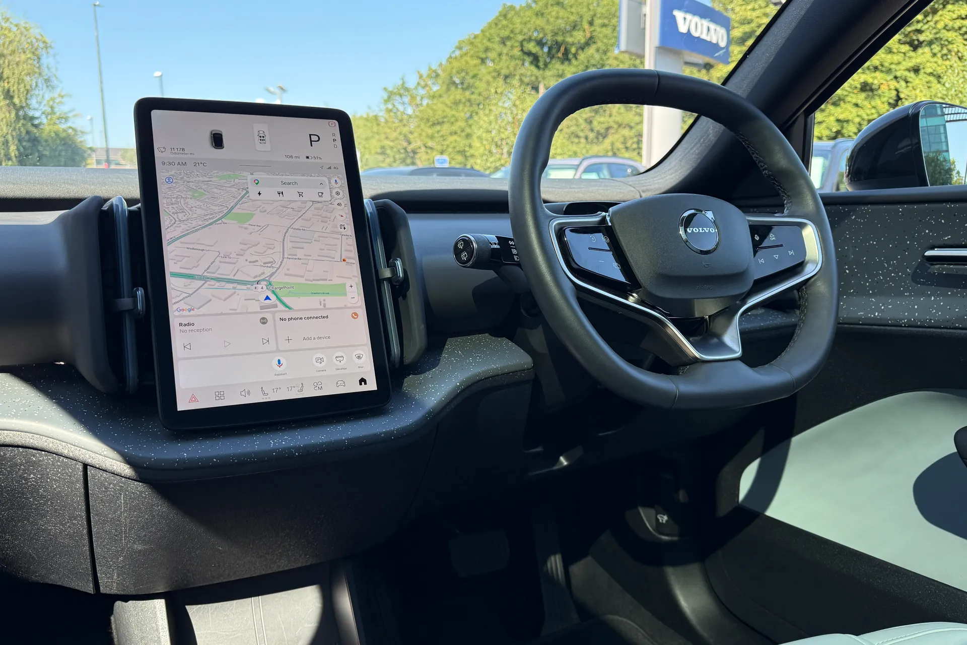 Volvo EX30 thumbnail image number 35