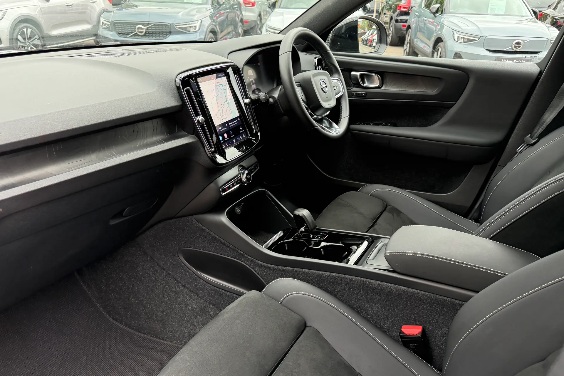 Volvo XC40 thumbnail image number 27