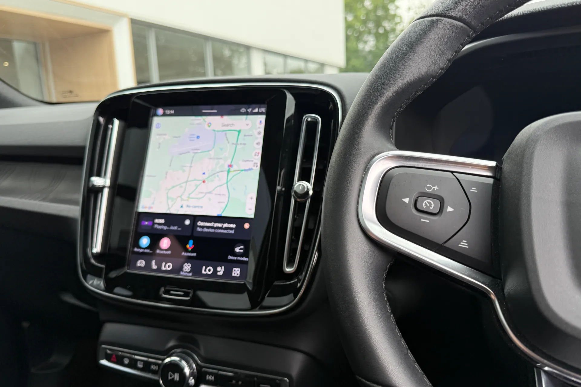 Volvo XC40 thumbnail image number 36
