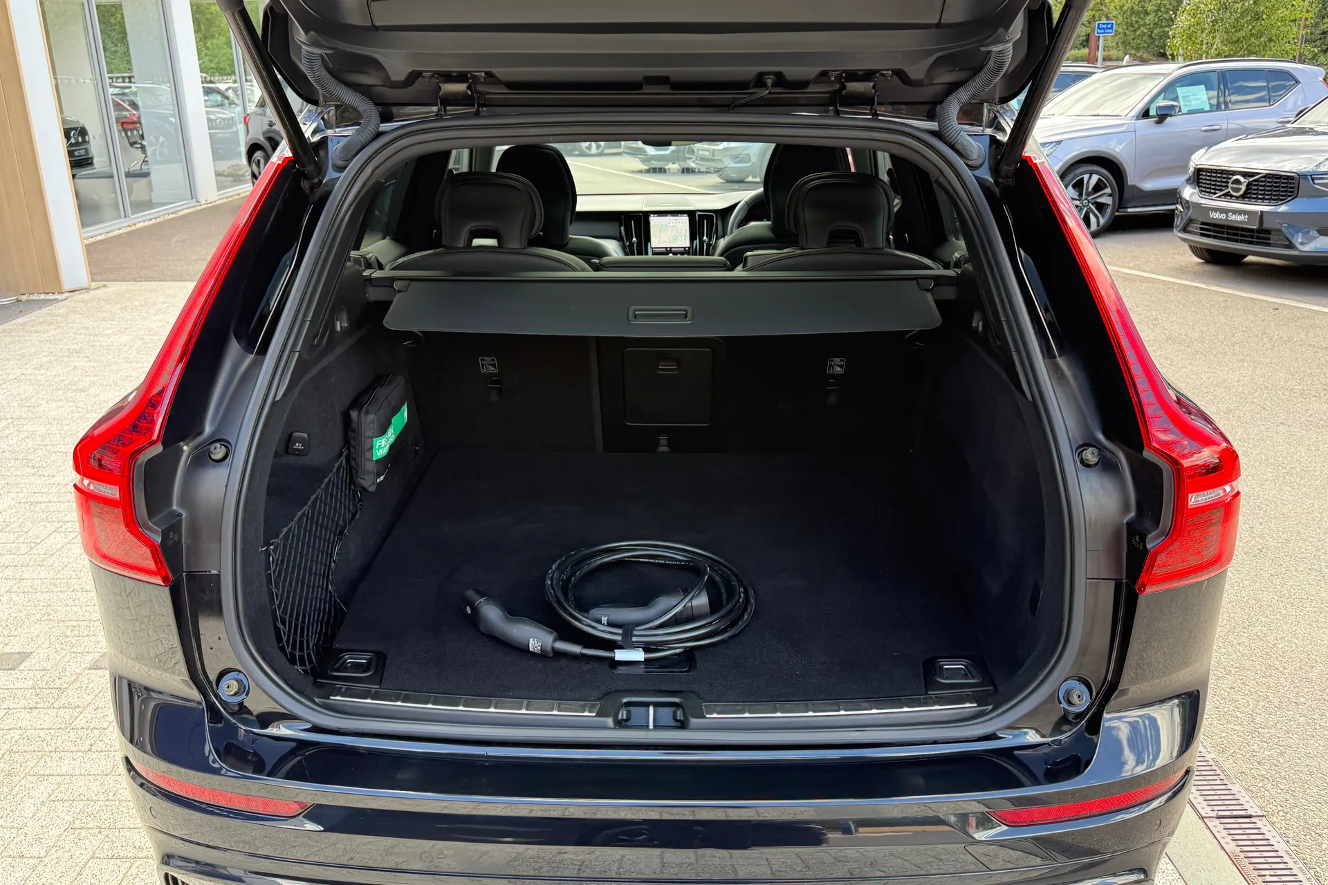 Volvo XC60 thumbnail image number 20