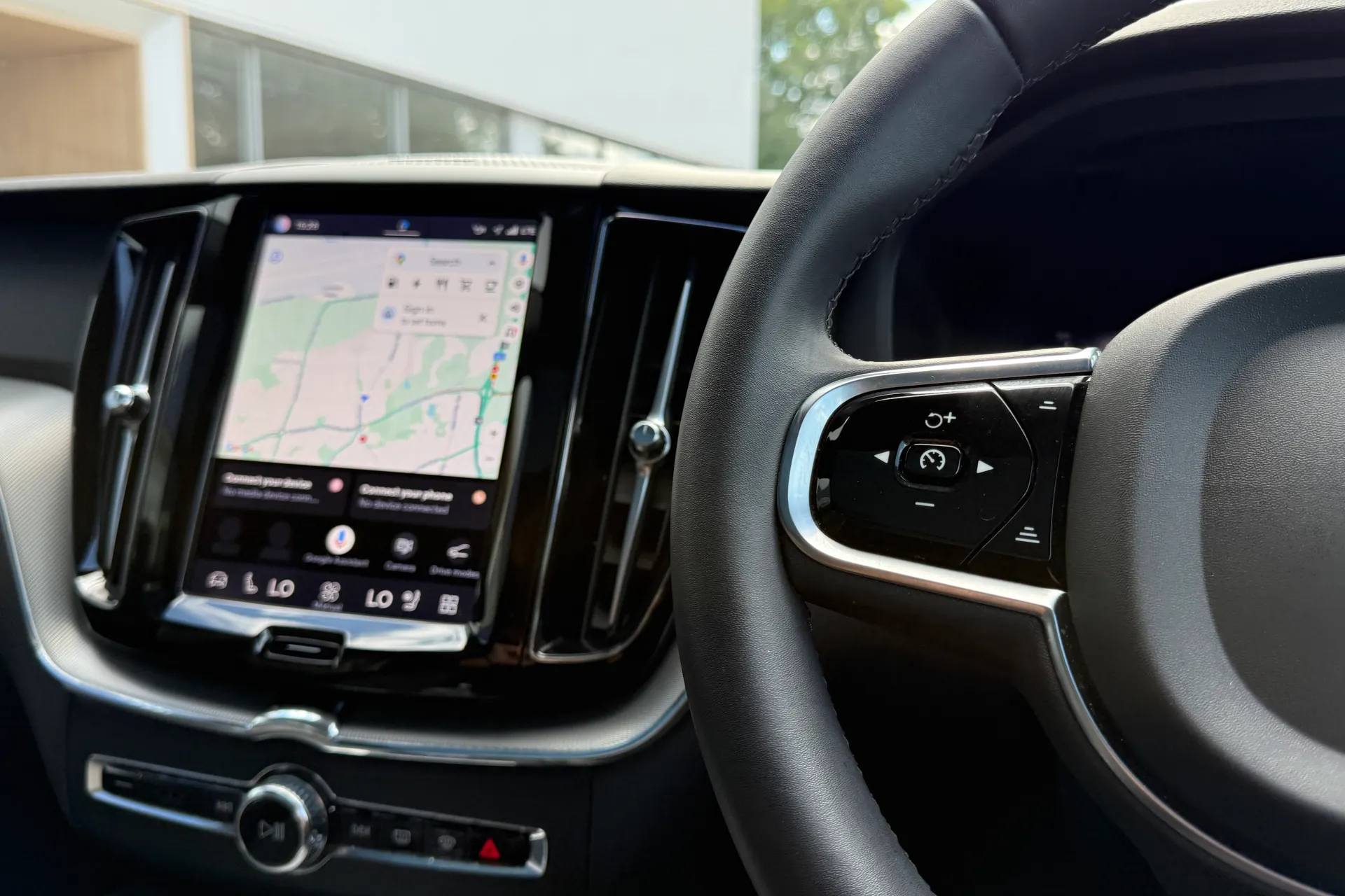 Volvo XC60 thumbnail image number 35
