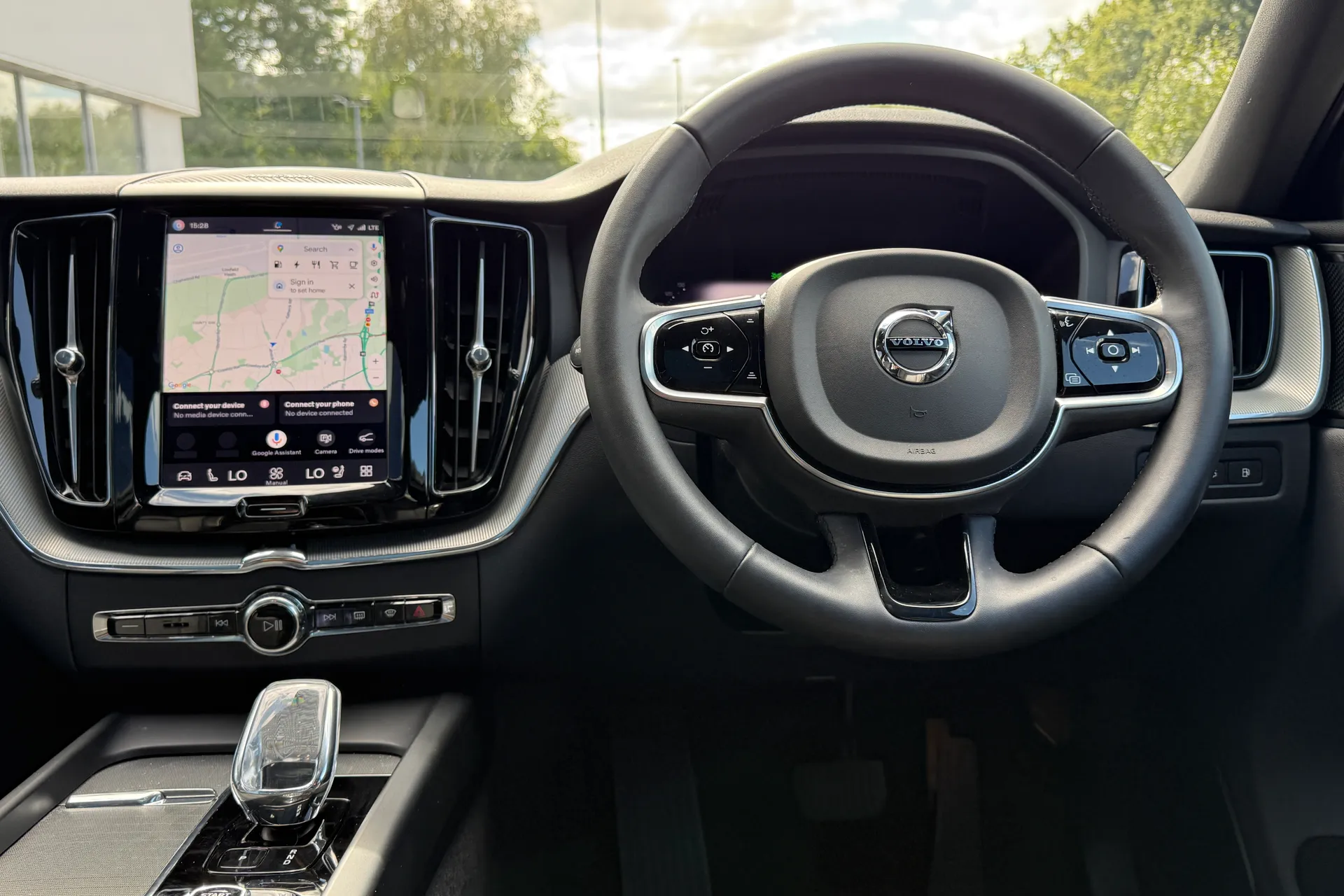 Volvo XC60 thumbnail image number 33