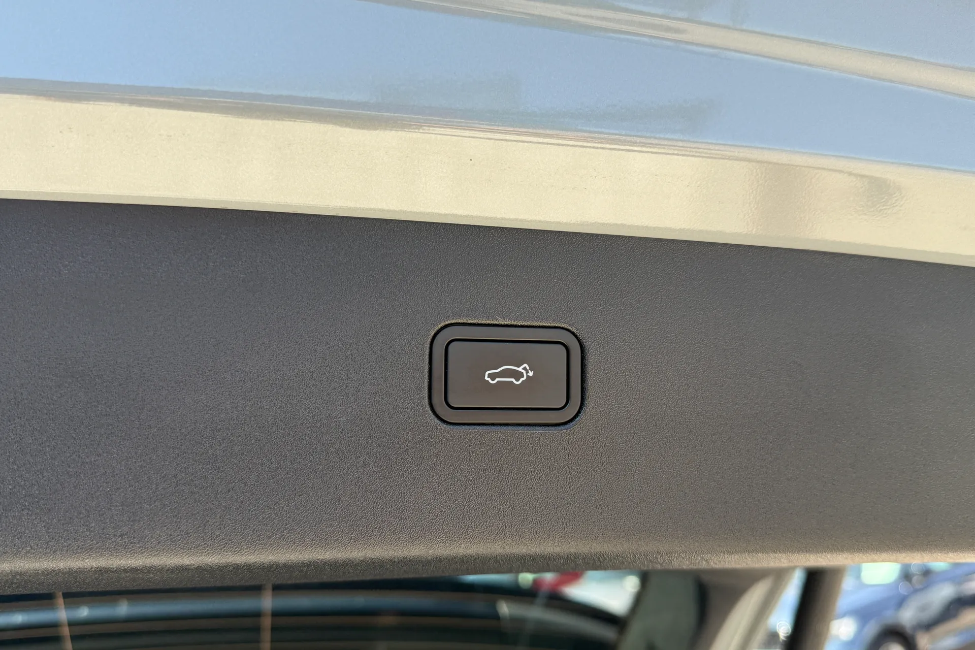 Volvo EX30 thumbnail image number 20