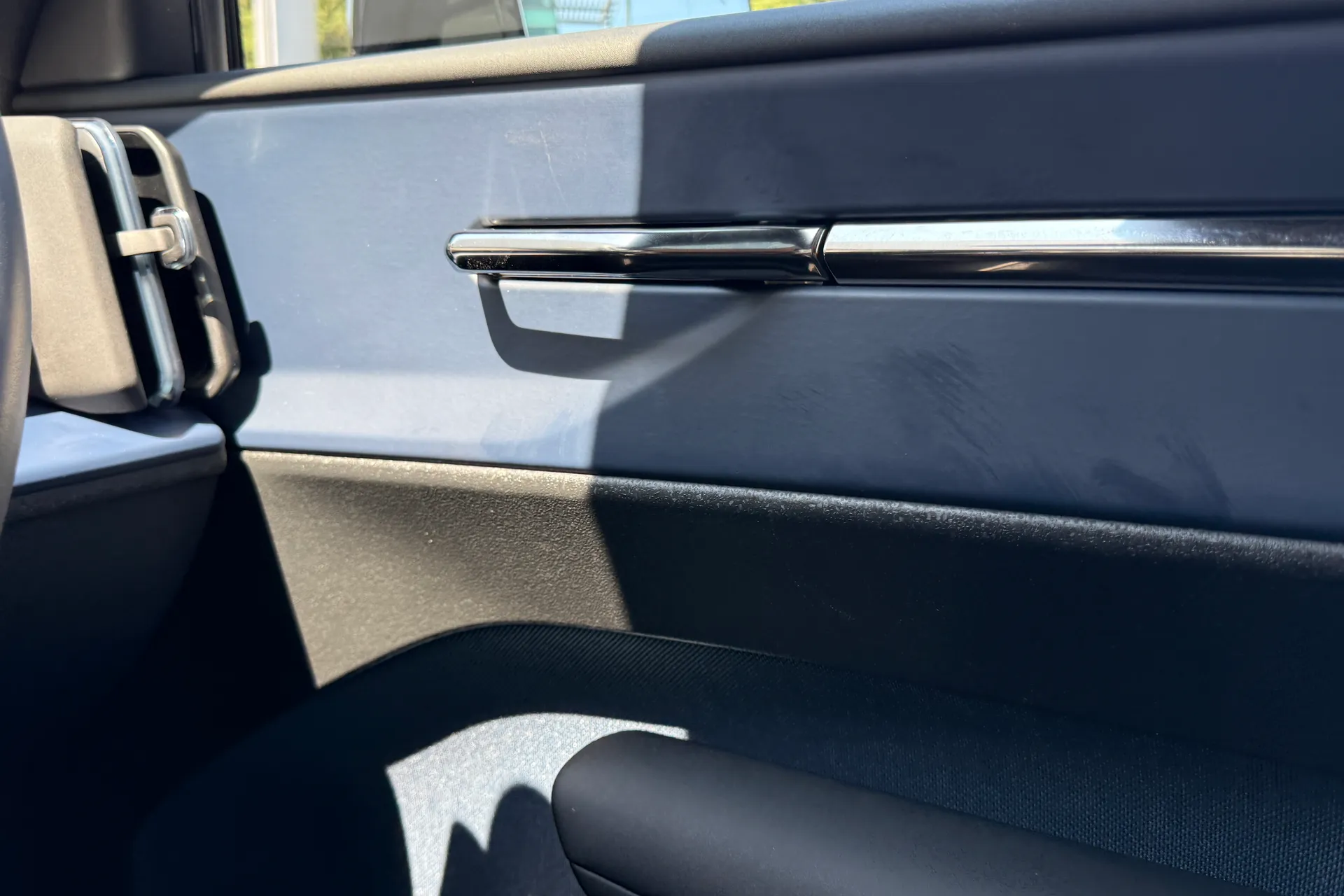 Volvo EX30 thumbnail image number 39