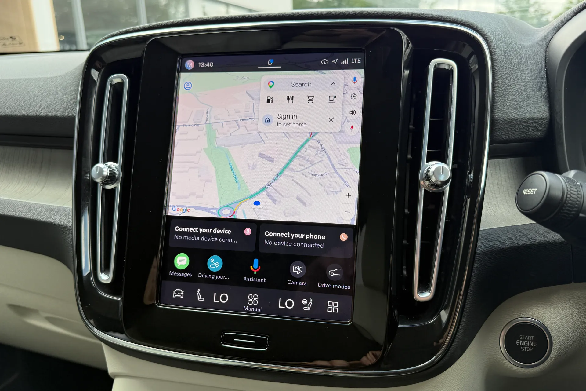 Volvo XC40 thumbnail image number 5