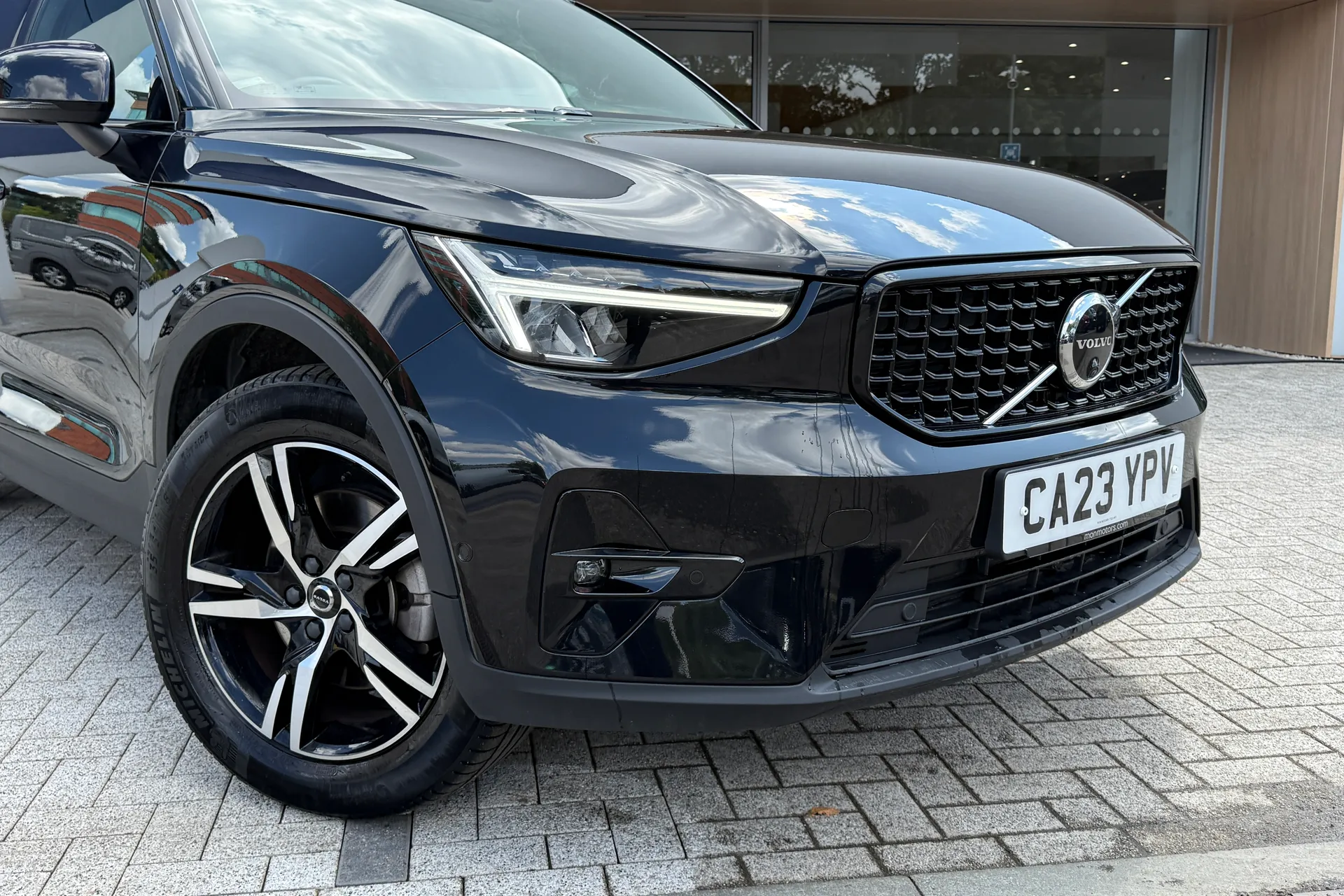 Volvo XC40 thumbnail image number 7