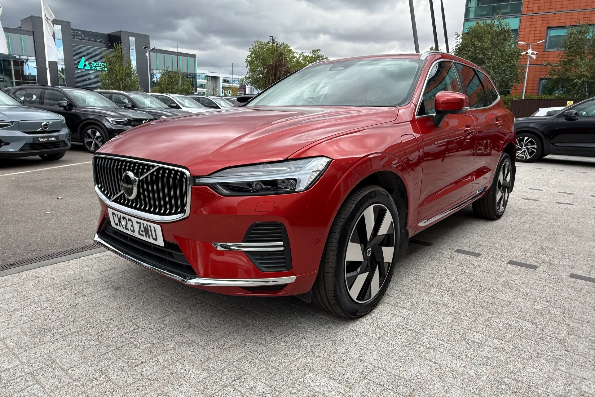 Volvo XC60 thumbnail image number 12