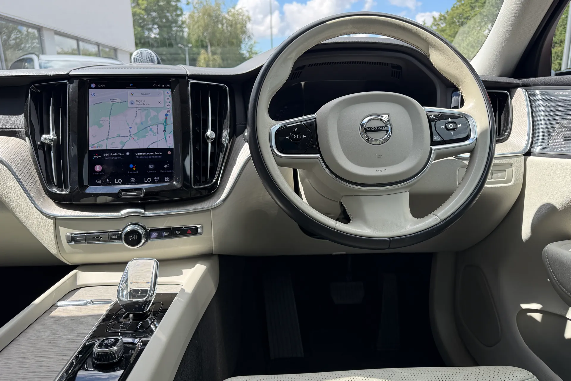 Volvo XC60 thumbnail image number 35