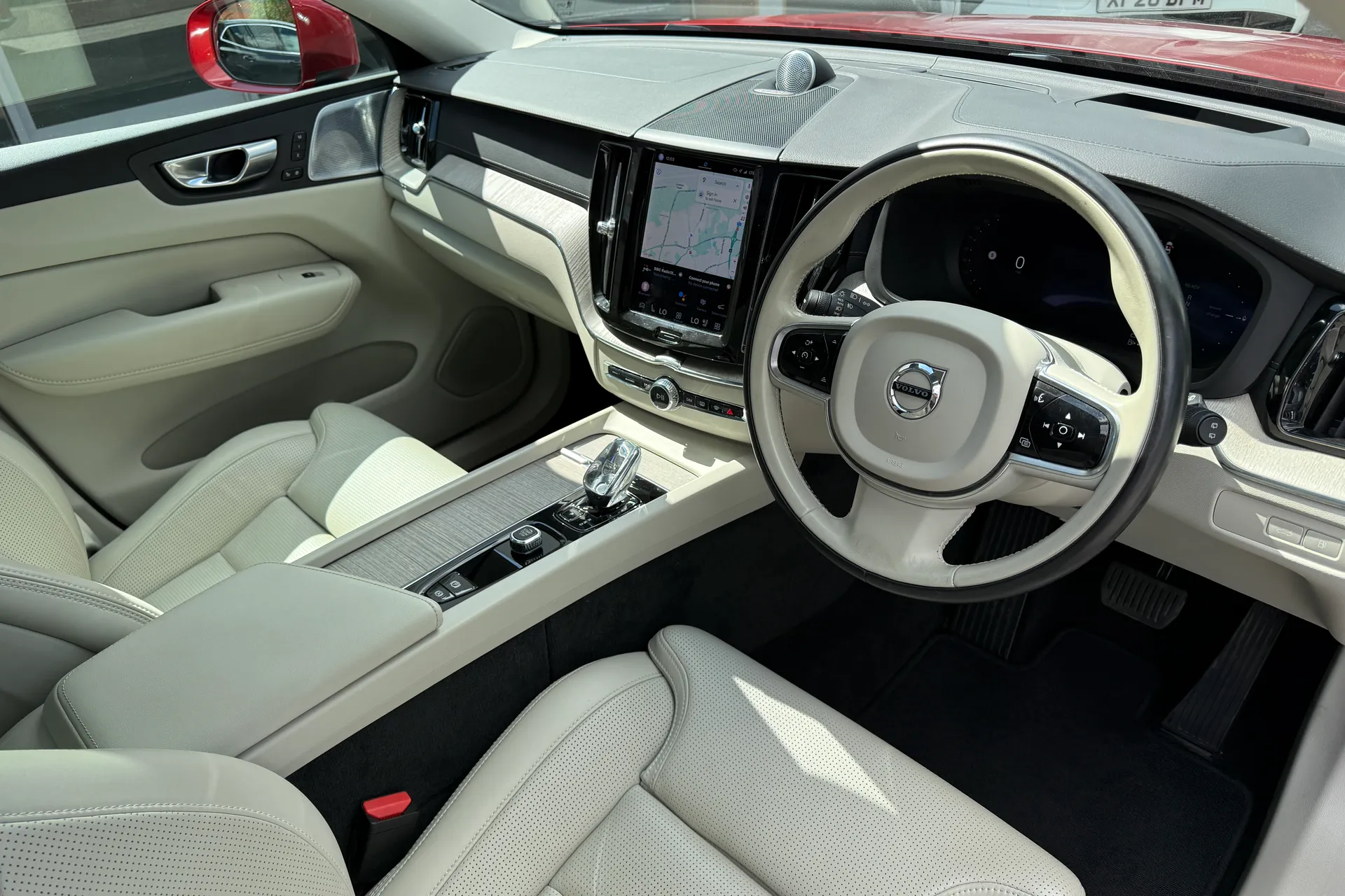 Volvo XC60 thumbnail image number 6