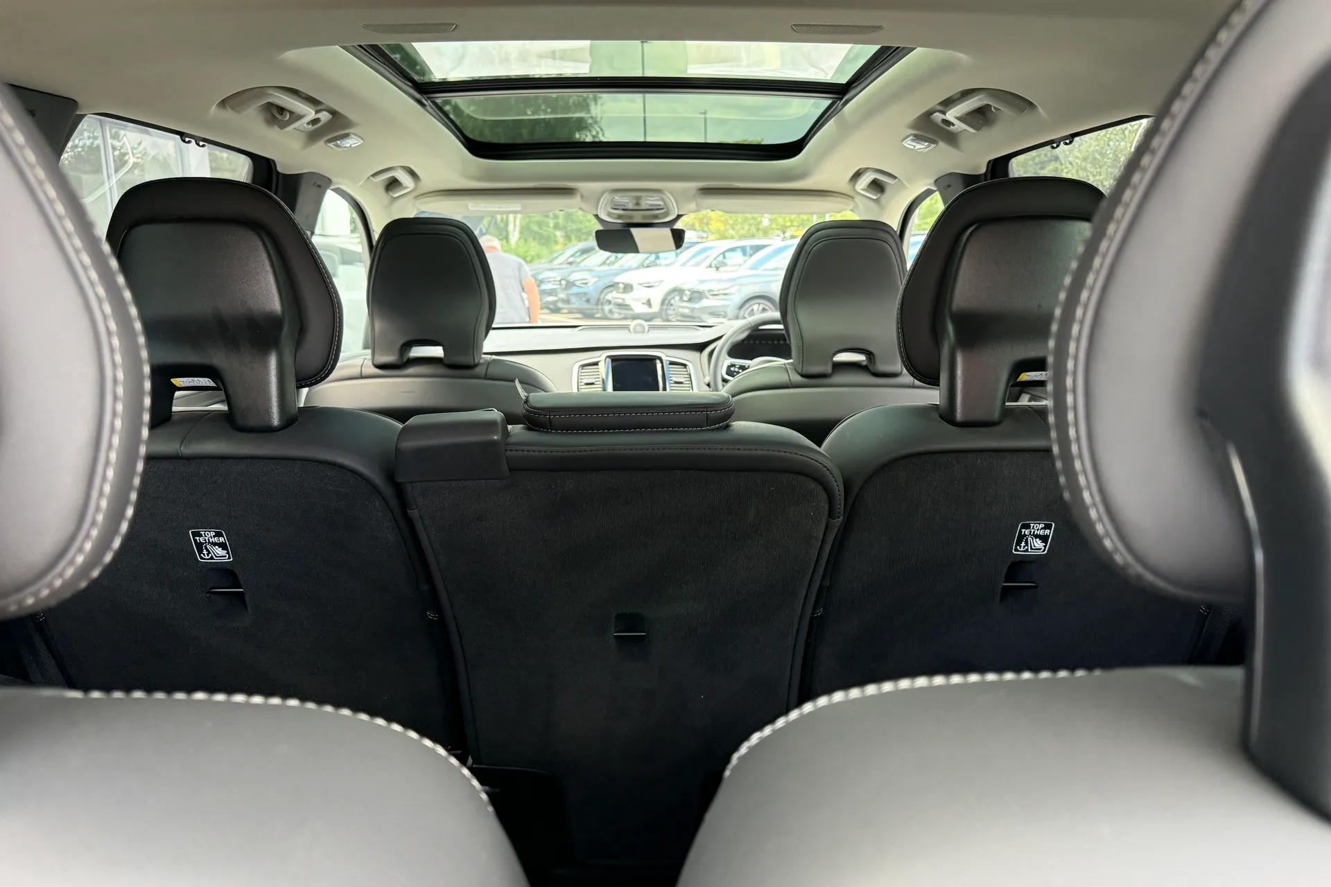 Volvo XC90 thumbnail image number 10