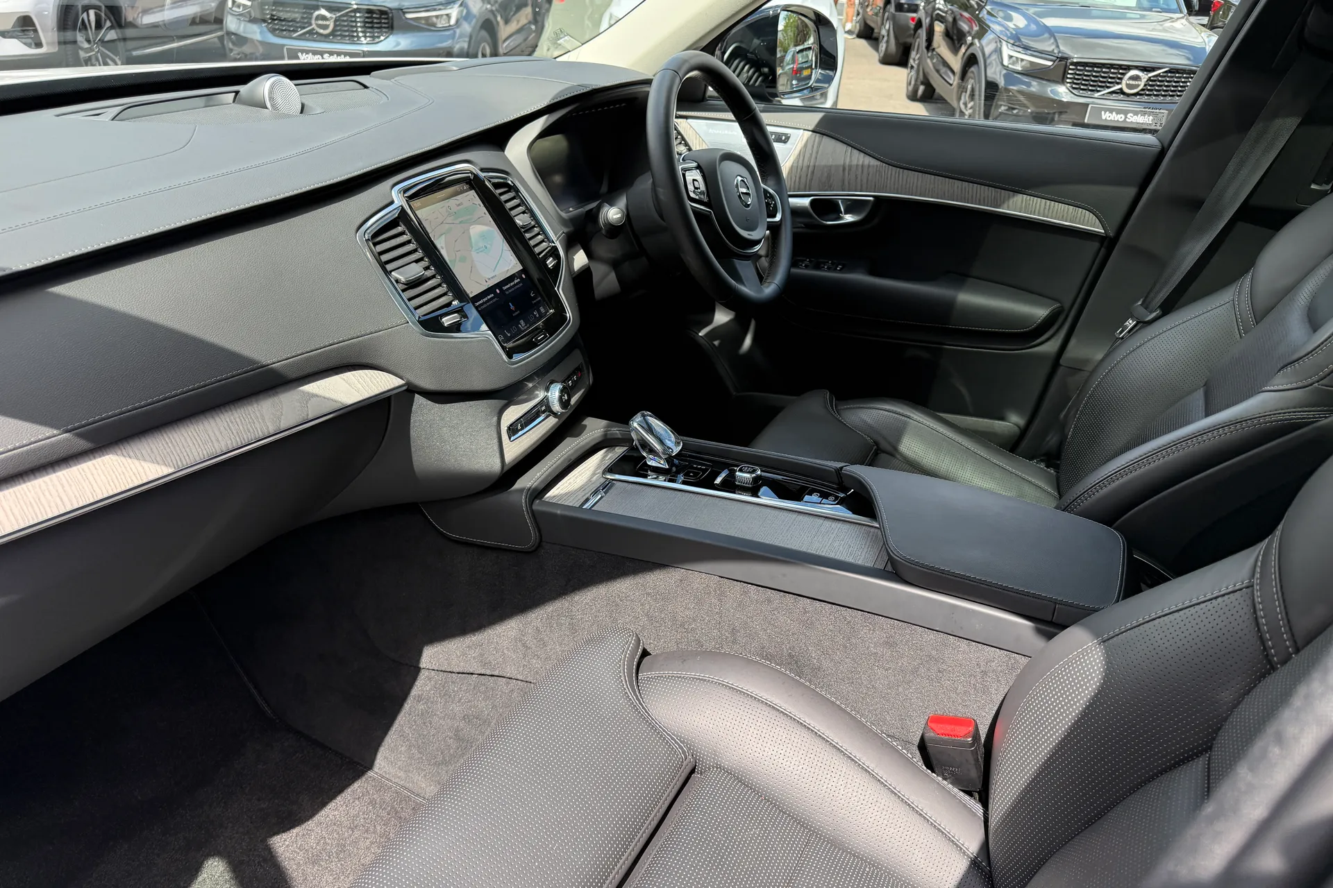 Volvo XC90 thumbnail image number 29