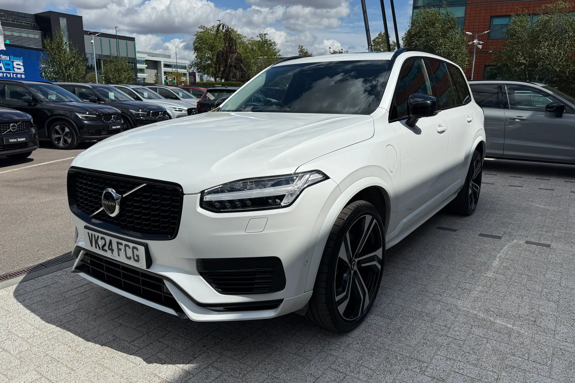Volvo XC90 thumbnail image number 15