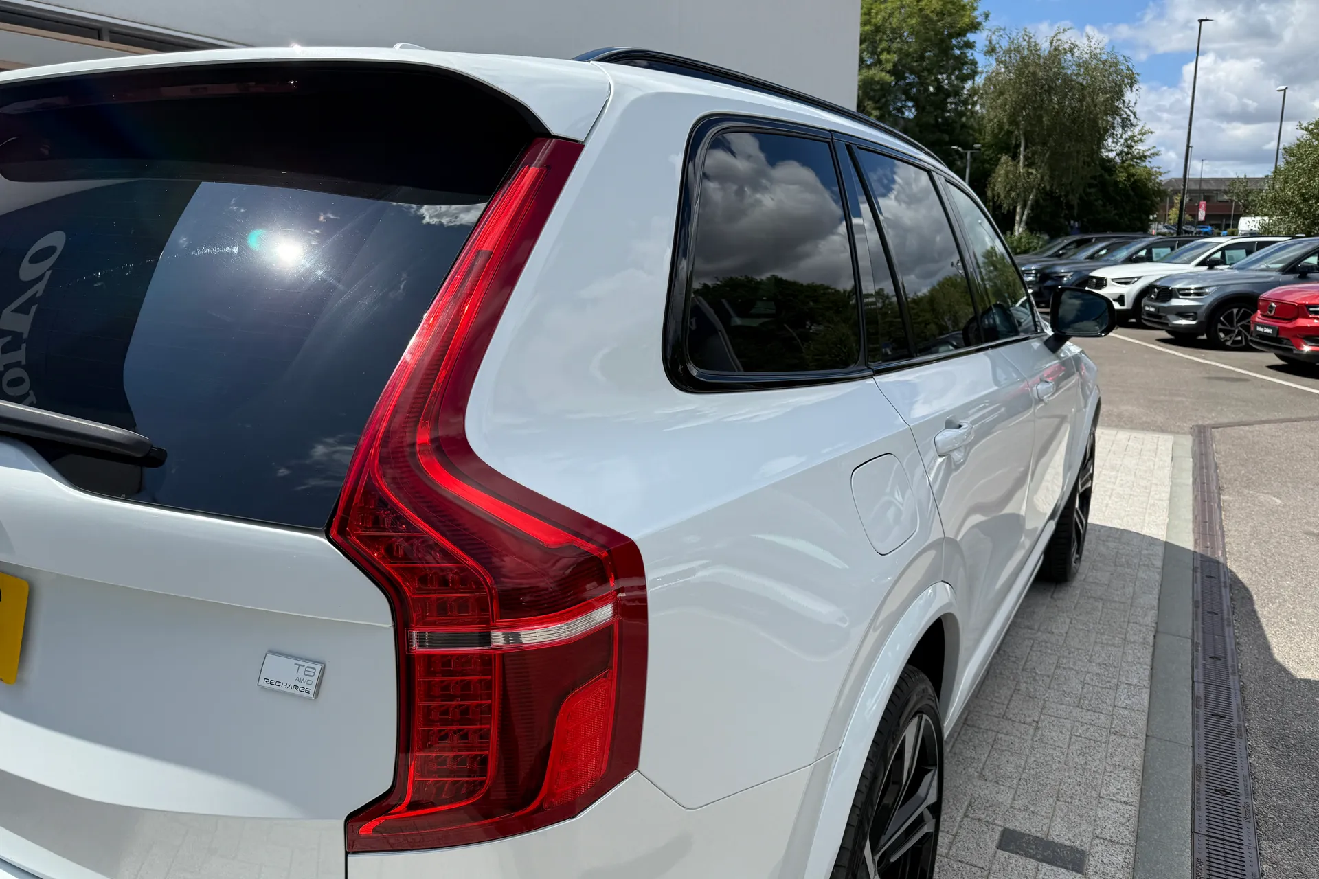 Volvo XC90 thumbnail image number 20