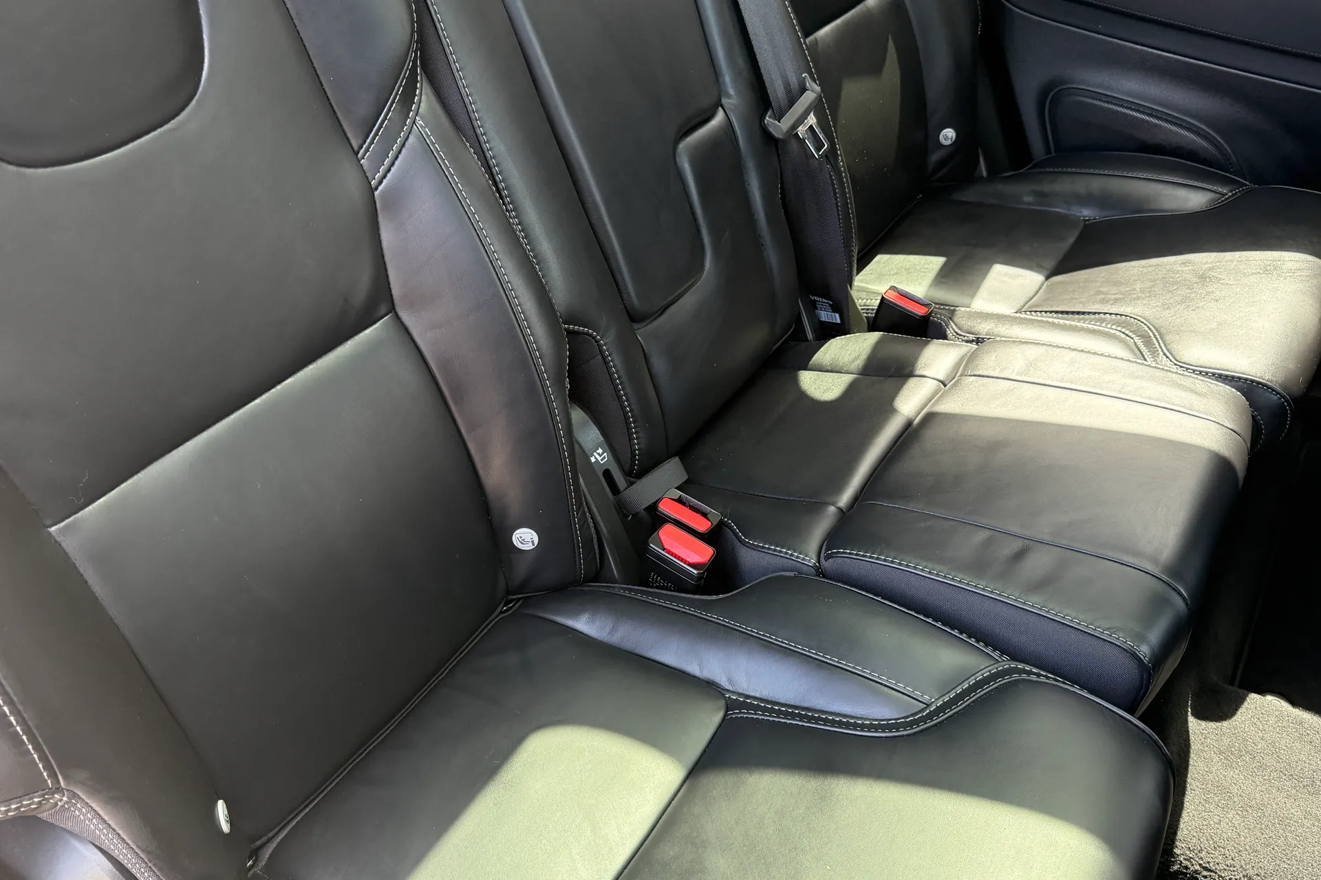 Volvo XC90 thumbnail image number 27