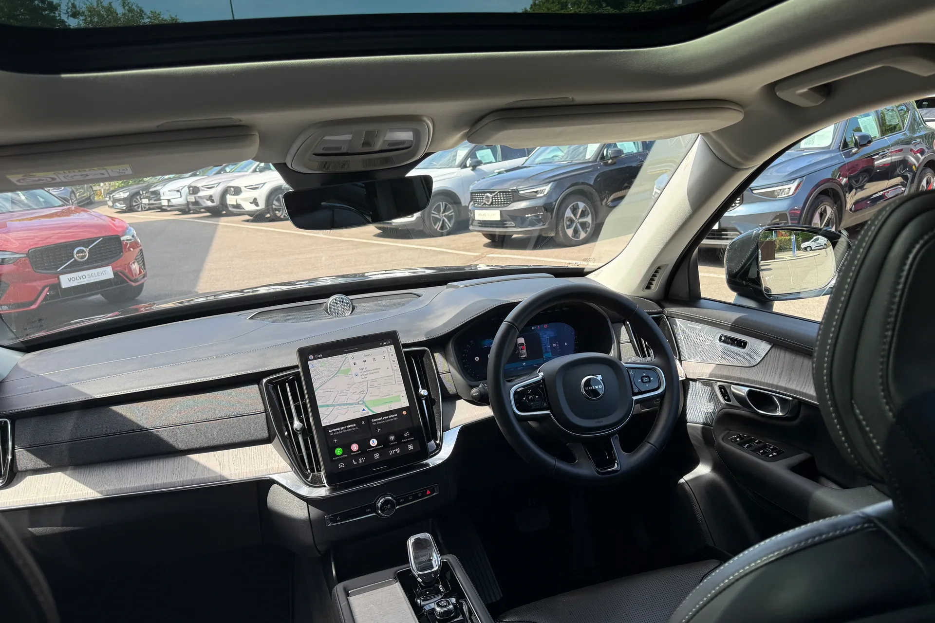 Volvo XC90 thumbnail image number 36
