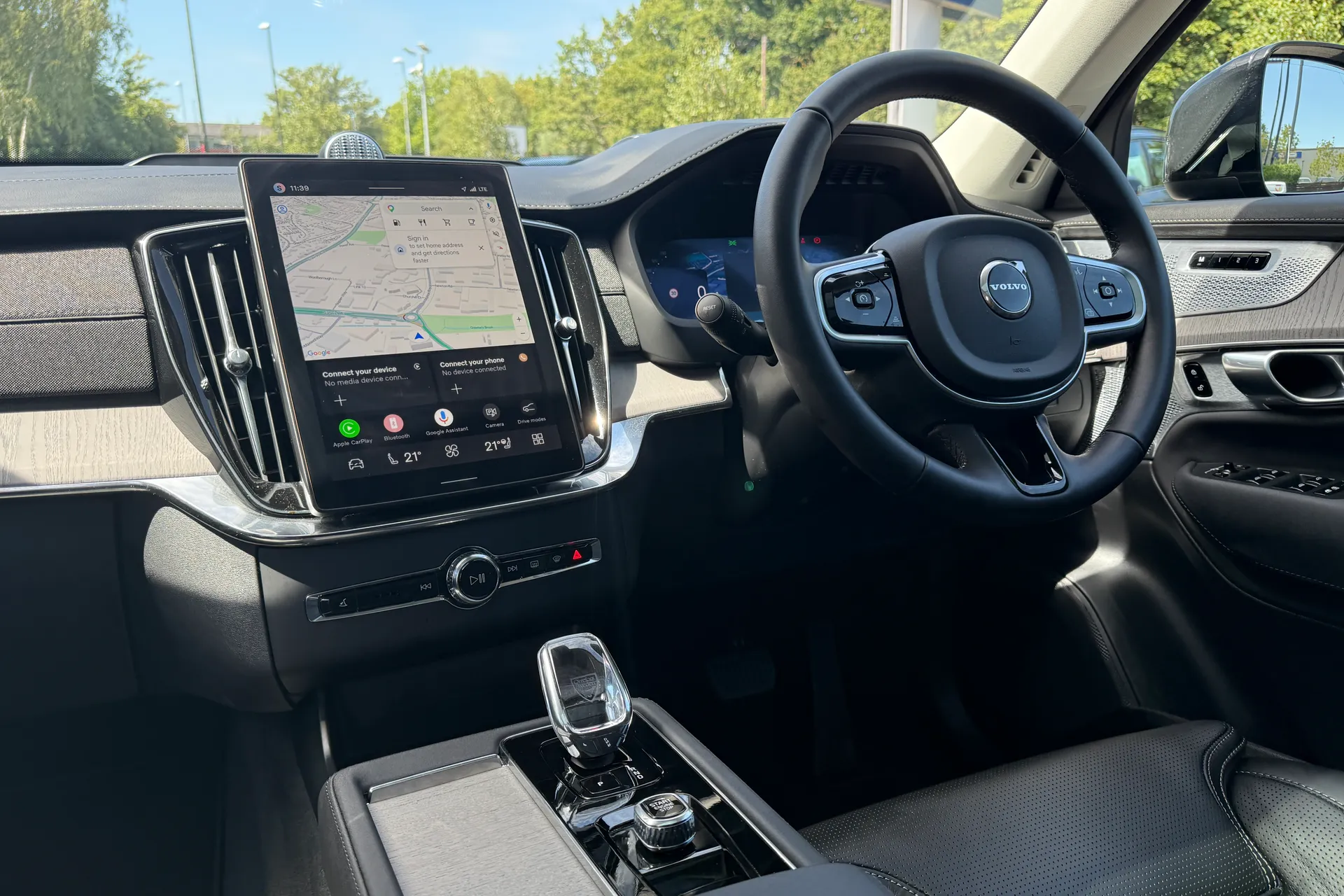 Volvo XC90 thumbnail image number 38